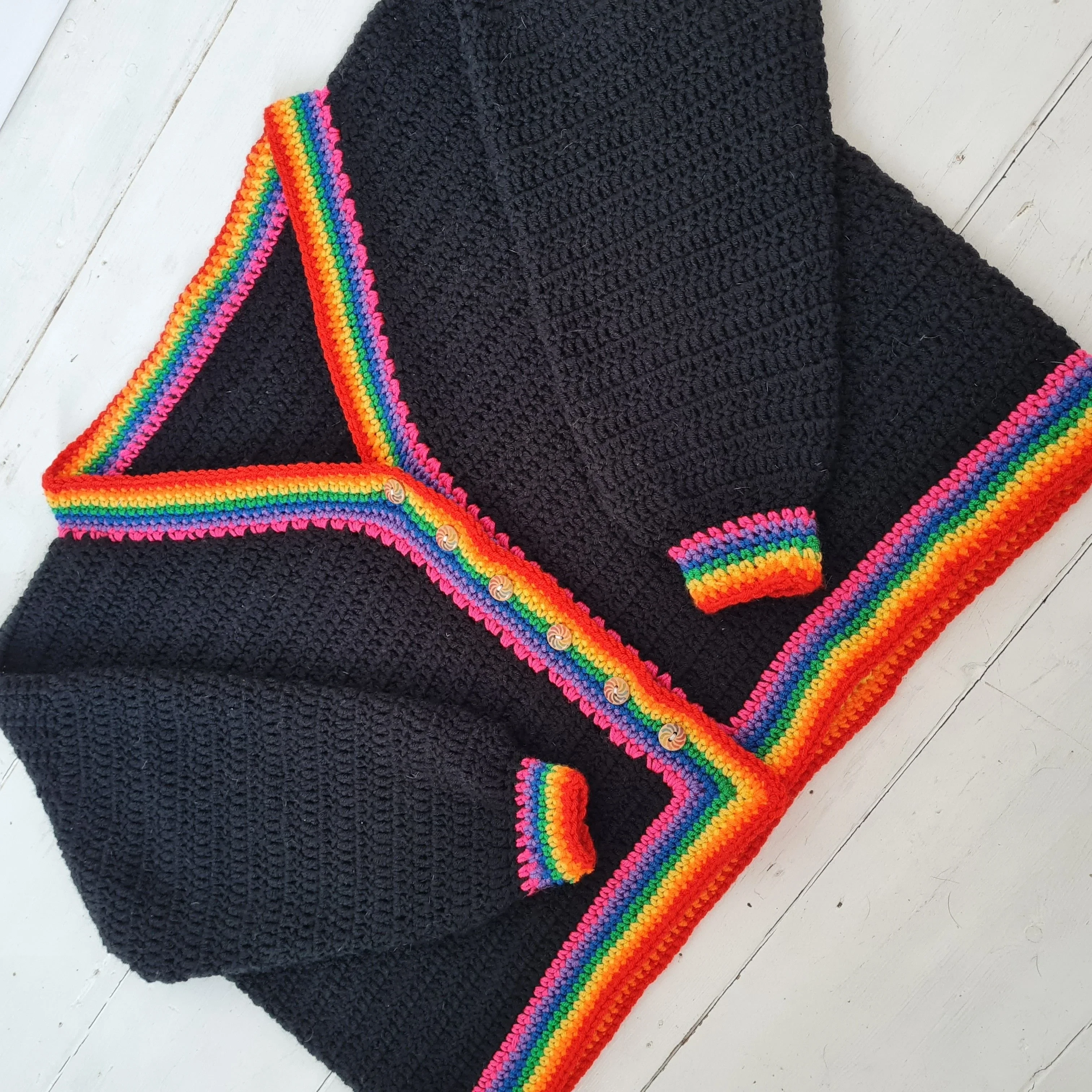 10259-rainbow-contrast-cardigan-1.webp