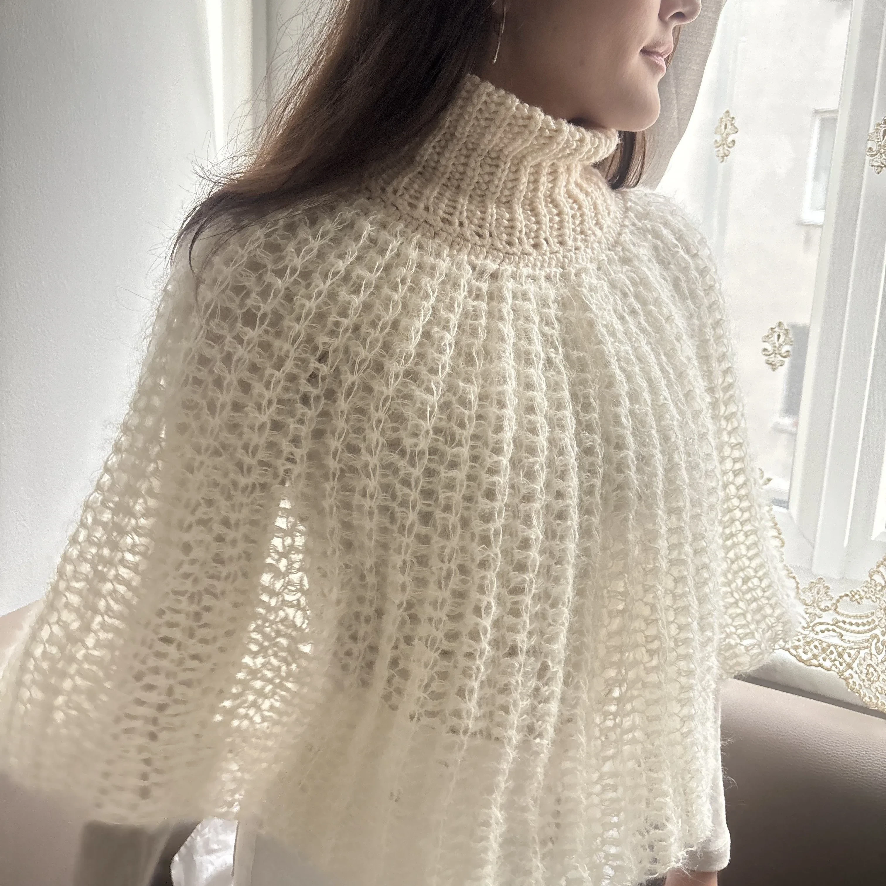 Daphne - Cape