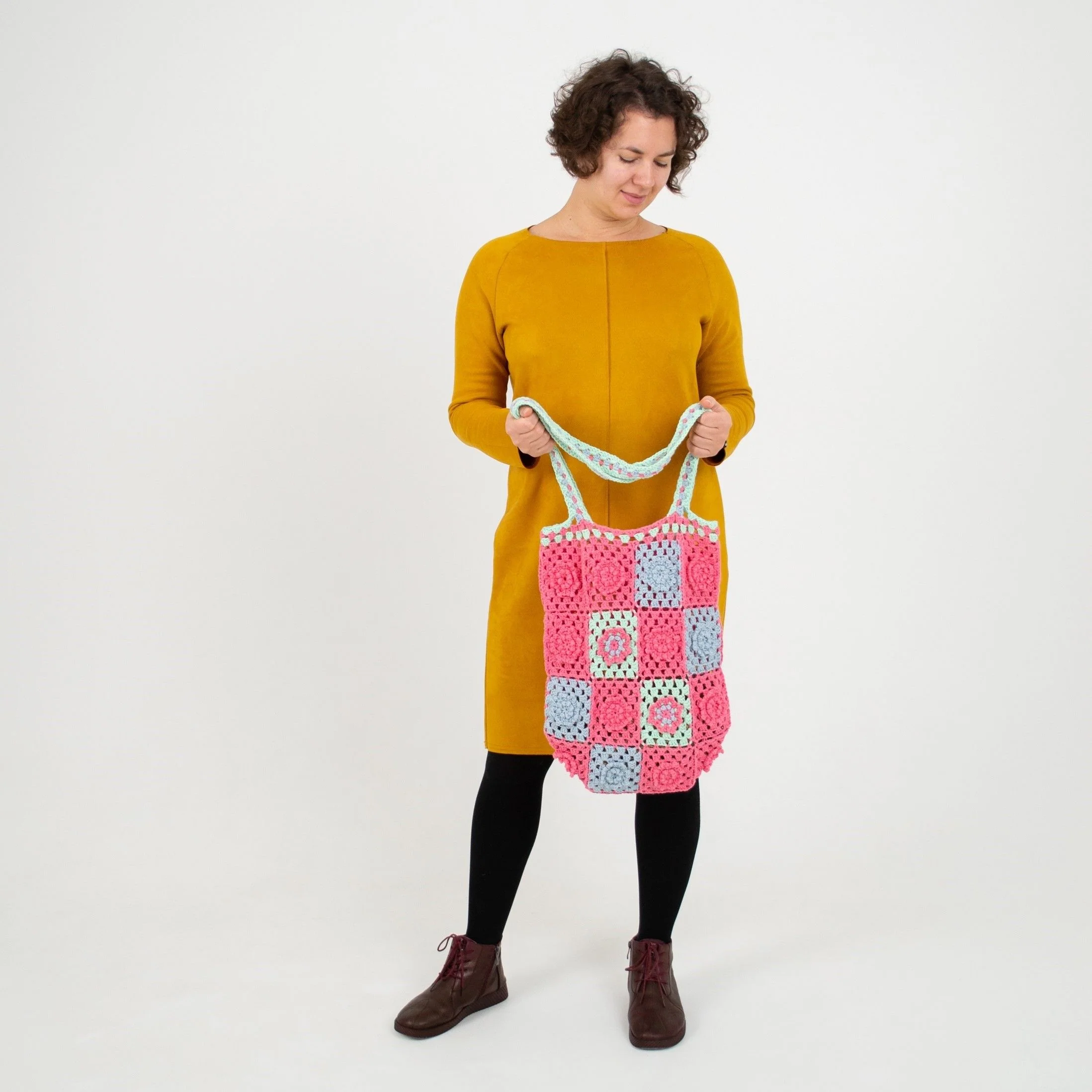 1048-linda-tote-bag-1.webp