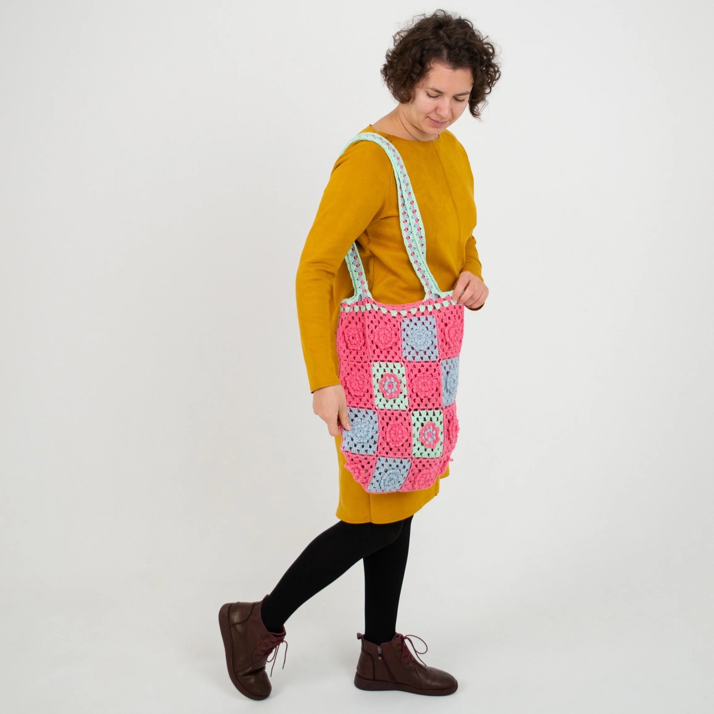 1048-linda-tote-bag-1.webp