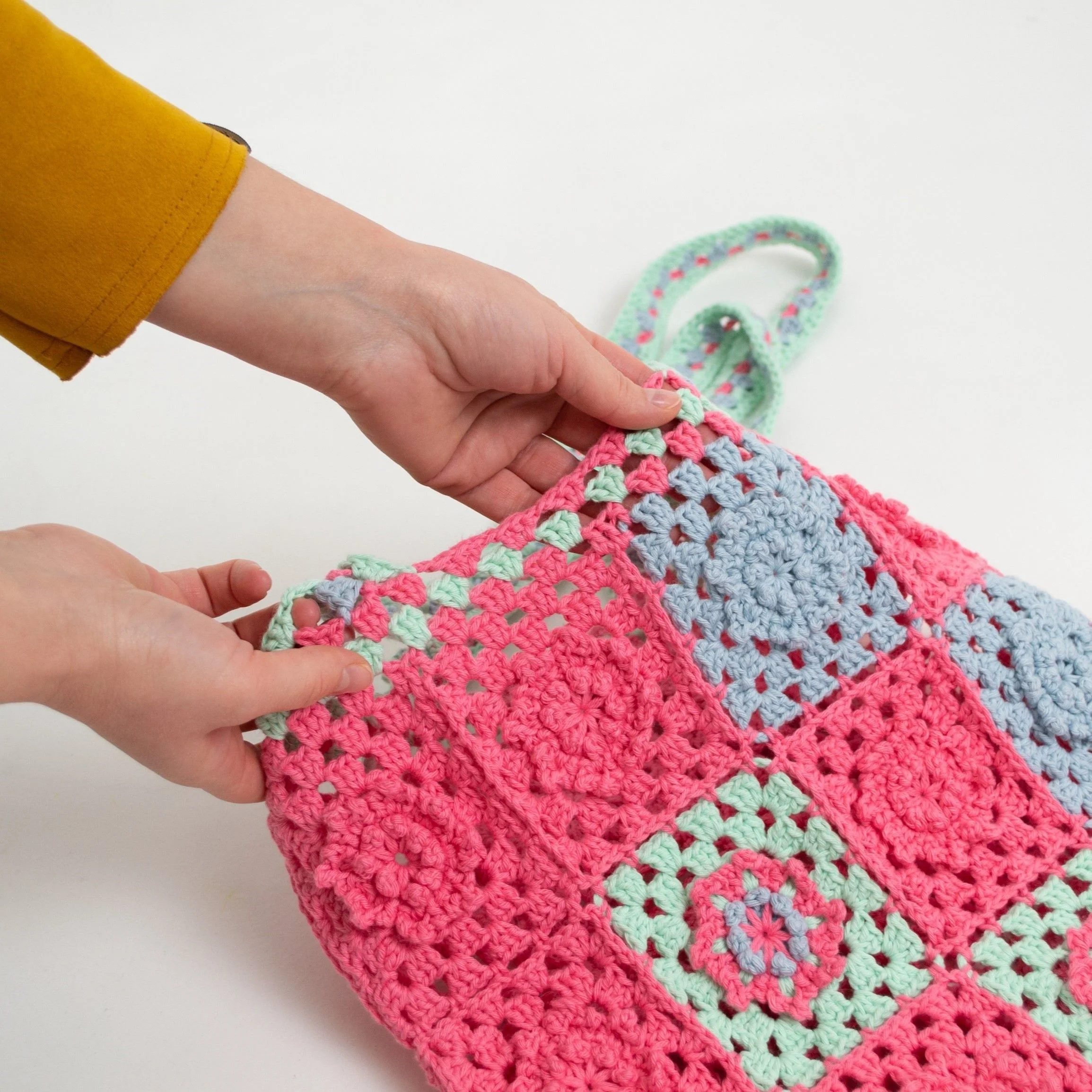 1048-linda-tote-bag-1.webp