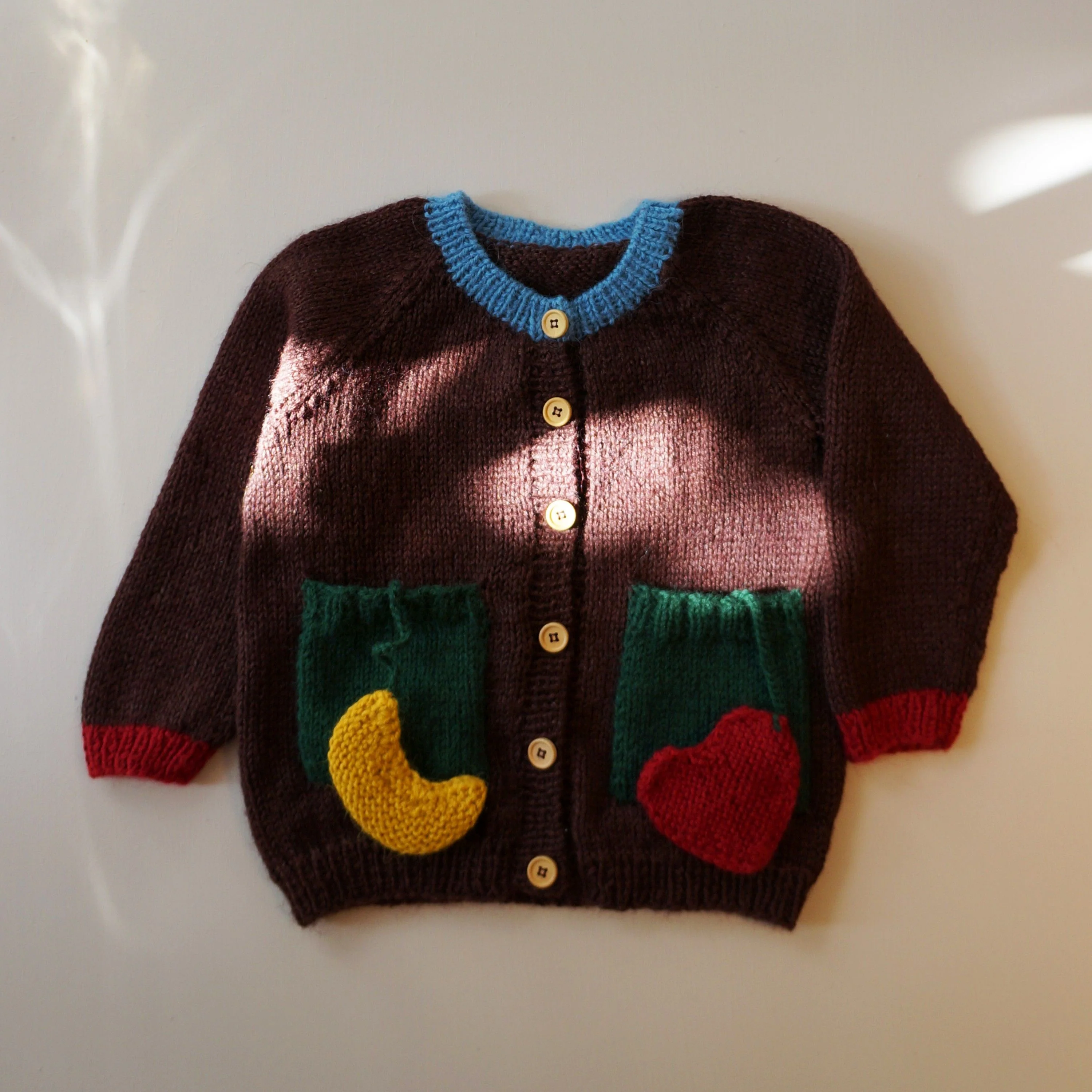 10499-love-moon-children-s-cardigan-1.webp