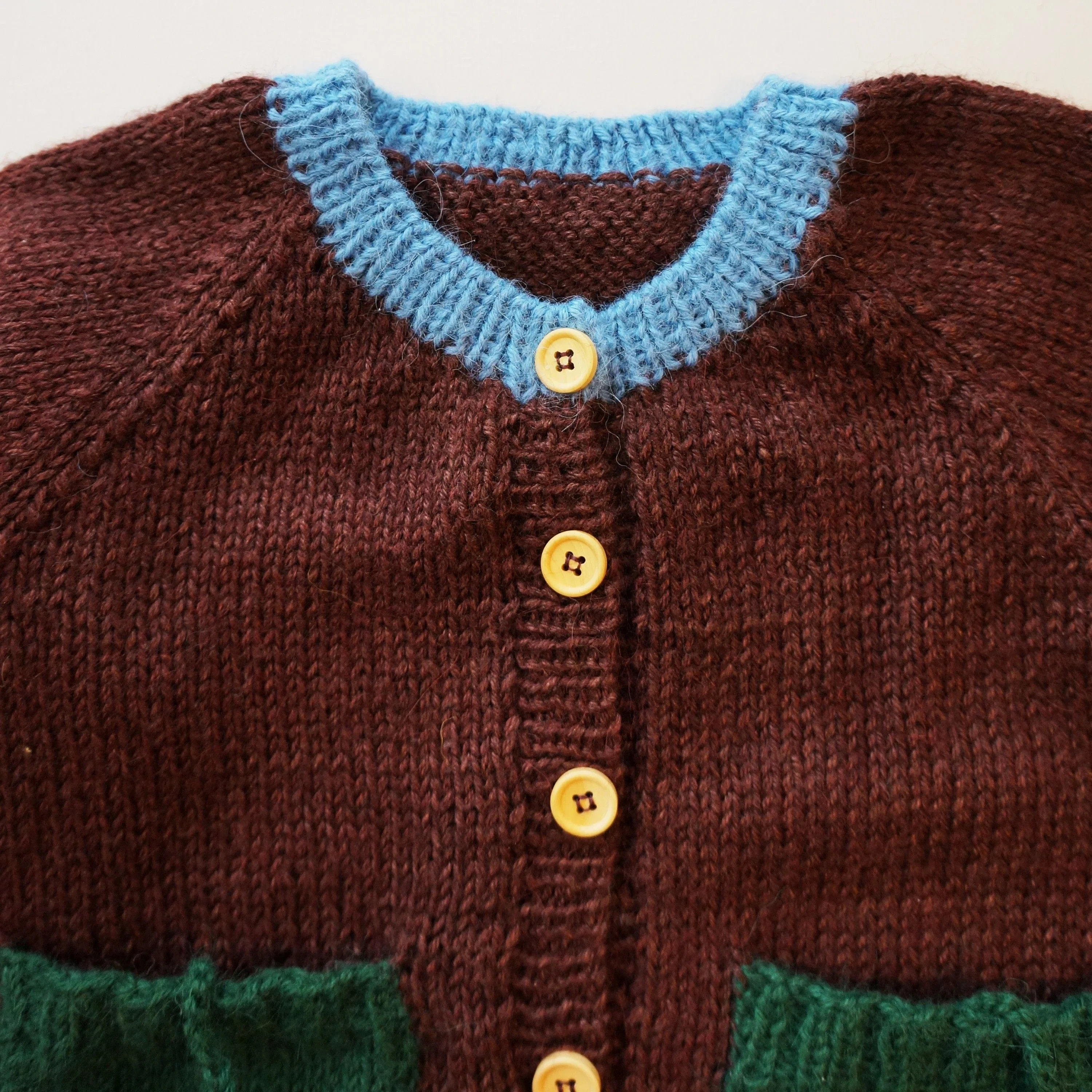 10499-love-moon-children-s-cardigan-1.webp