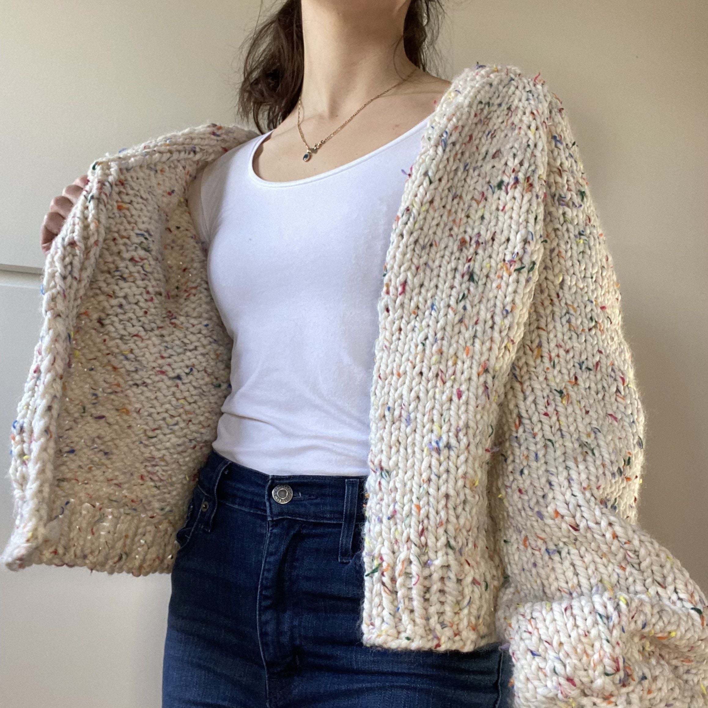 10567-lola-cardigan-1.webp