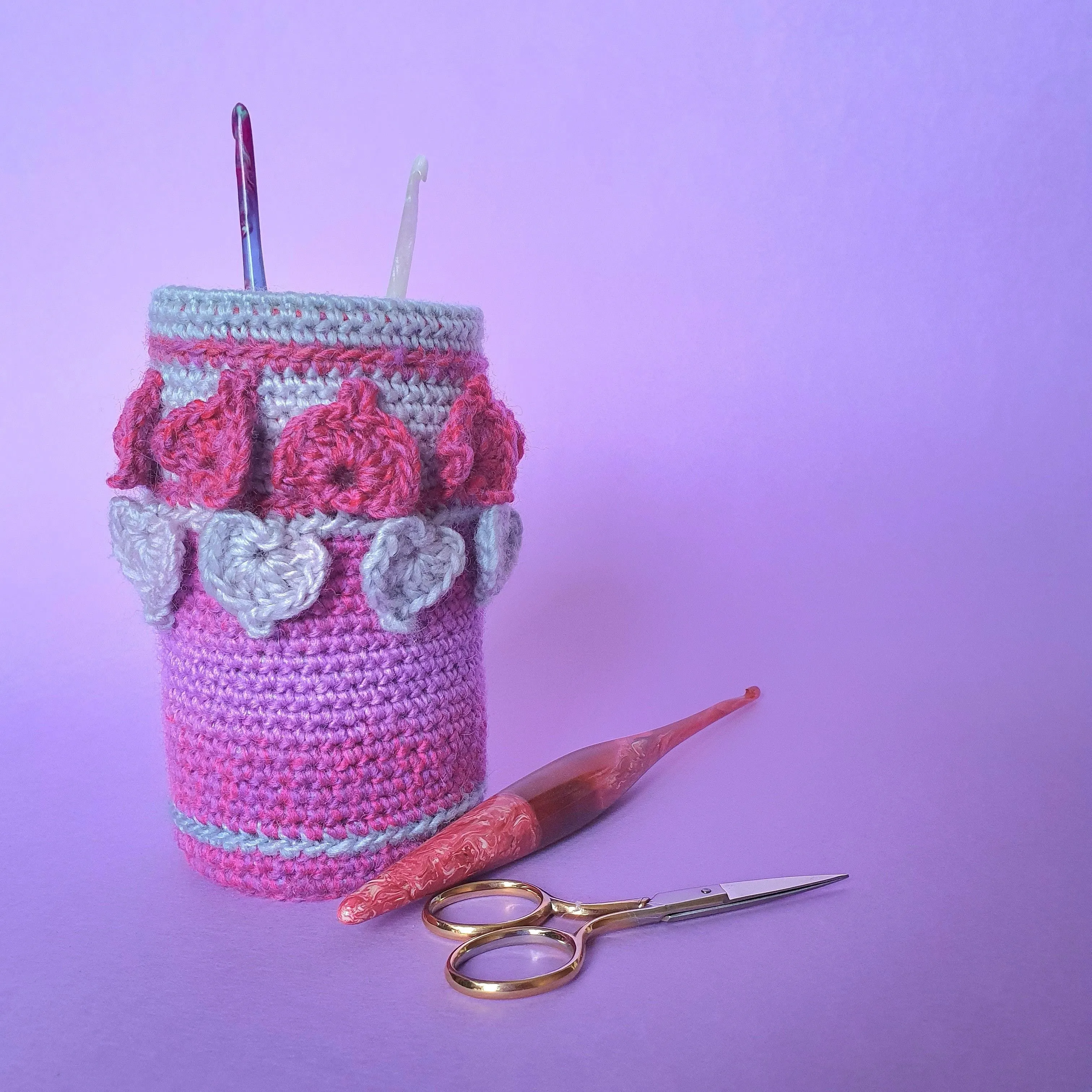 1062-spring-petal-hook-holder-1.webp