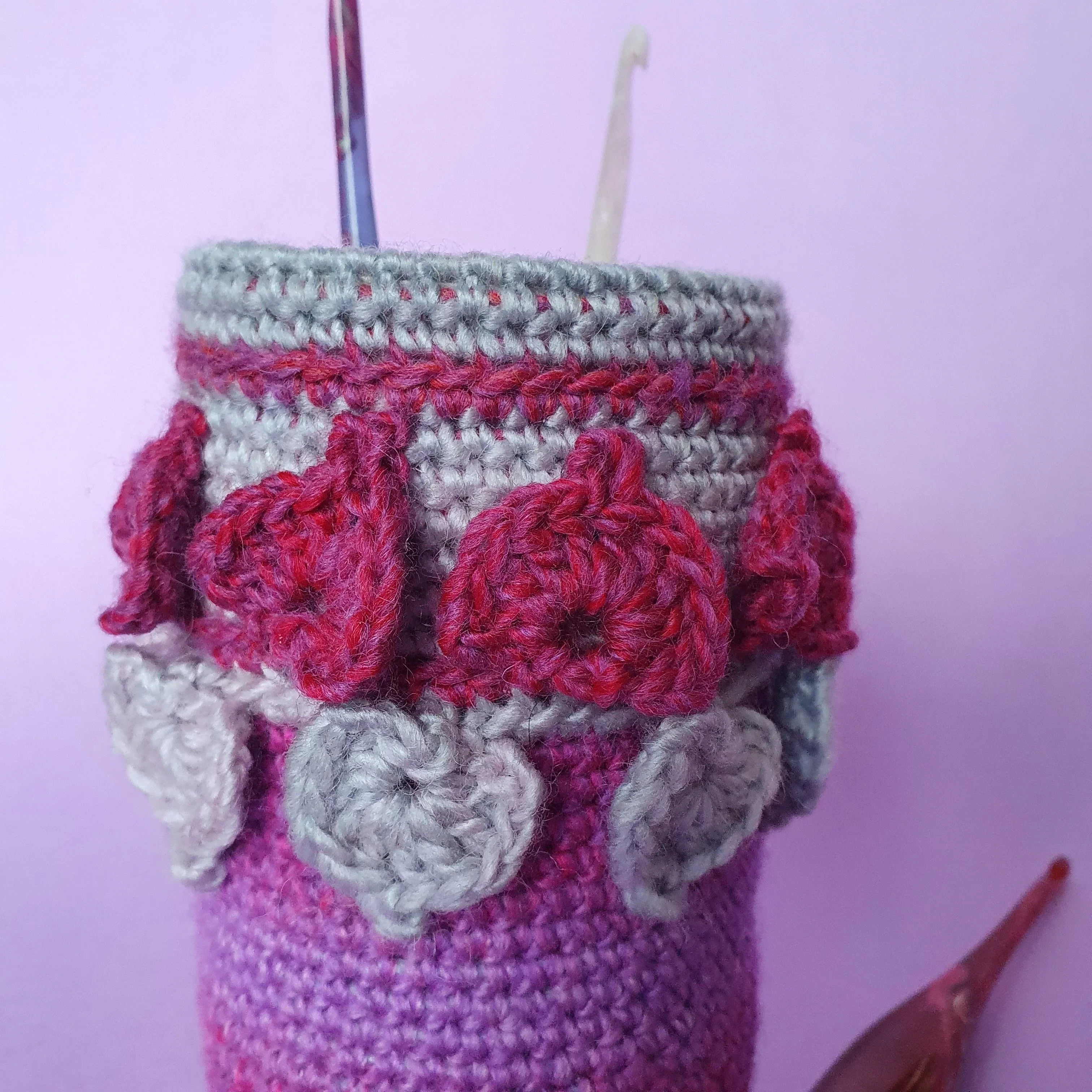 1062-spring-petal-hook-holder-1.webp