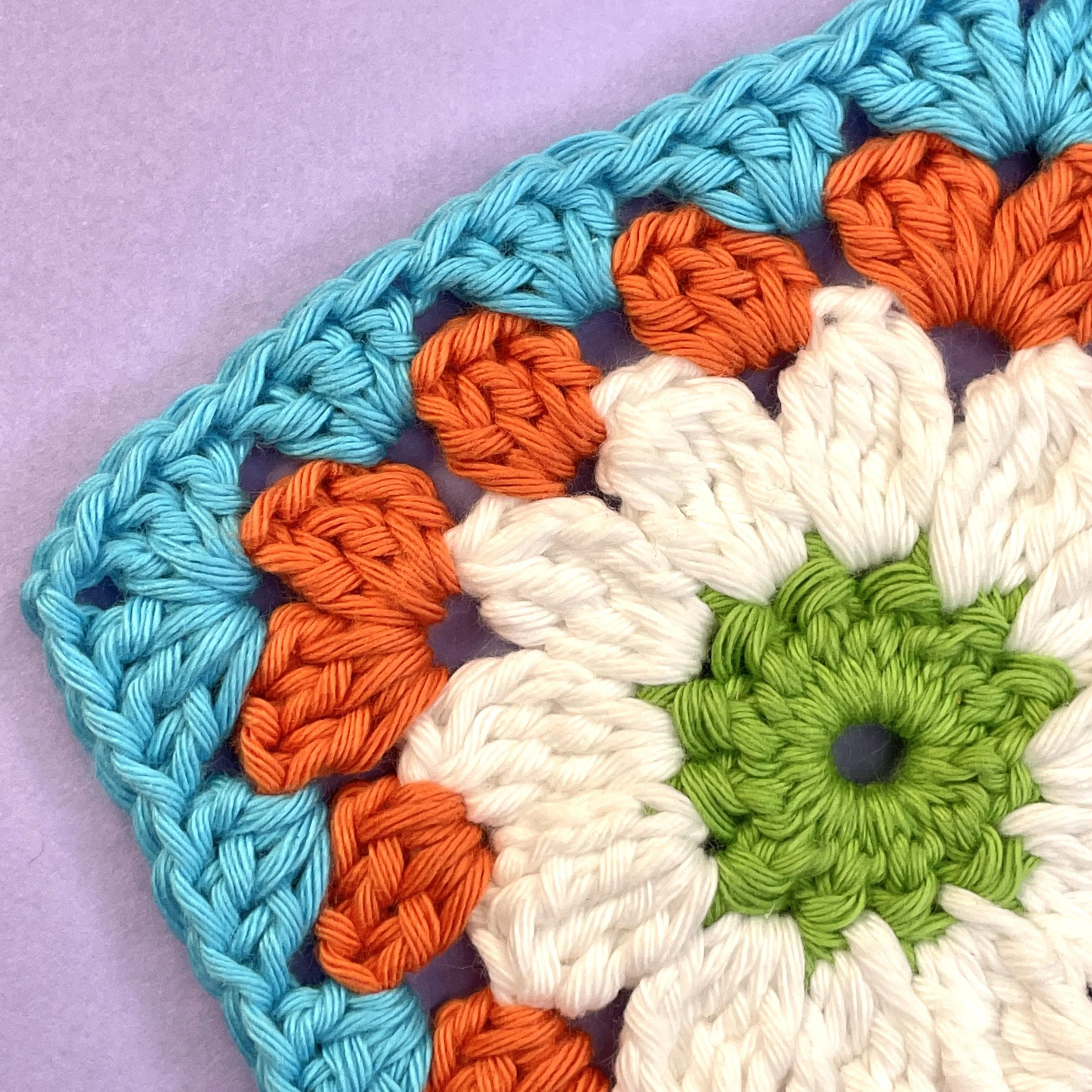 Hobbii Granny Square - Daisy