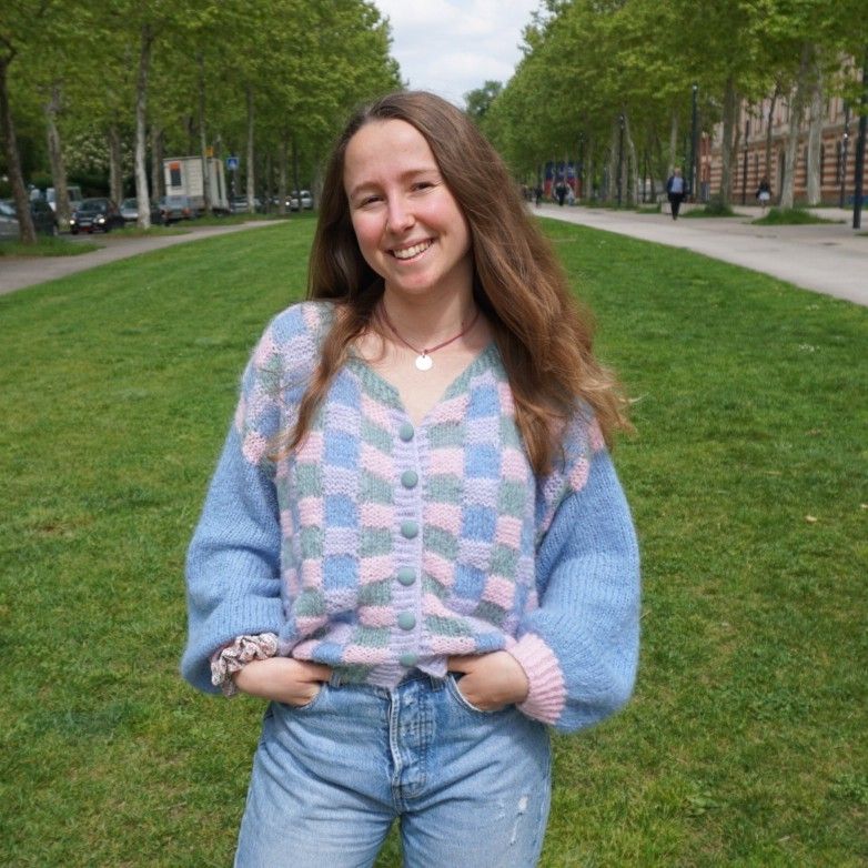 10875-elmer-cardigan-1.webp