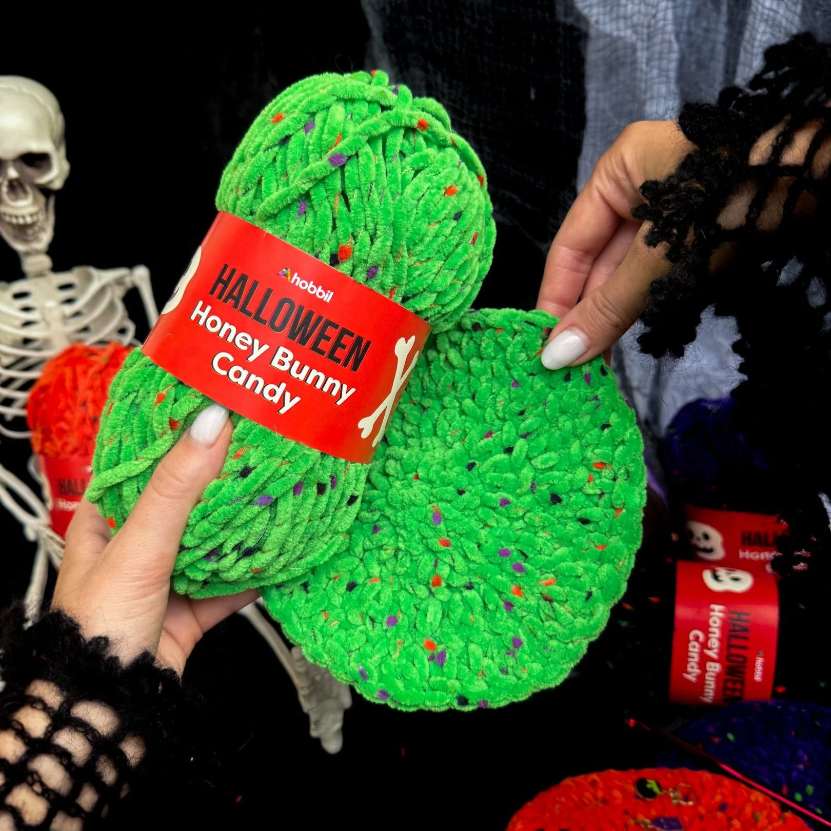 11119-honey-bunny-candy-halloween-limited-edition–1.webp