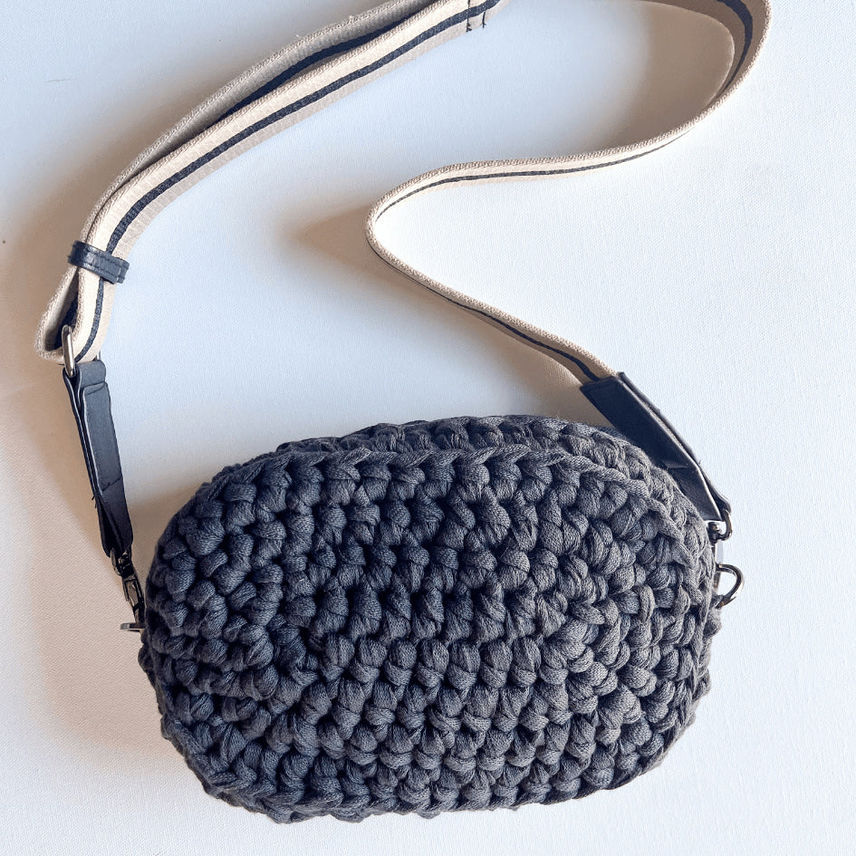 1133-the-betty-belt-bag-crossbody-bag-1.webp