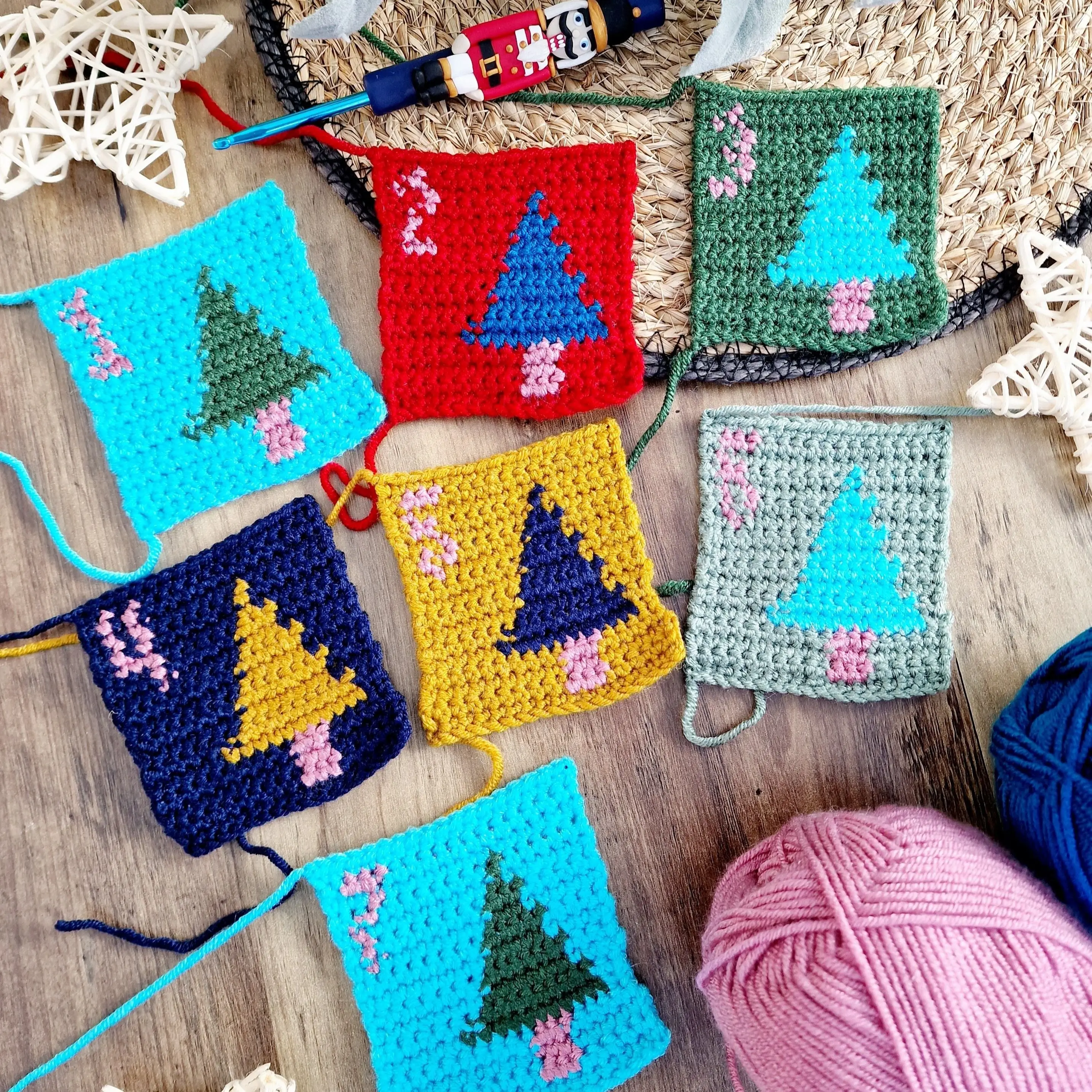 11372-countdown-to-christmas-advent-calendar-1.webp