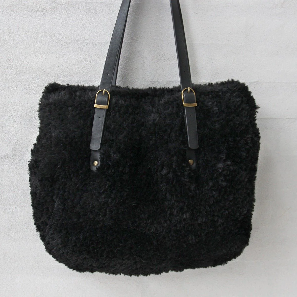 1139-fur-lux-bags-1.jpg
