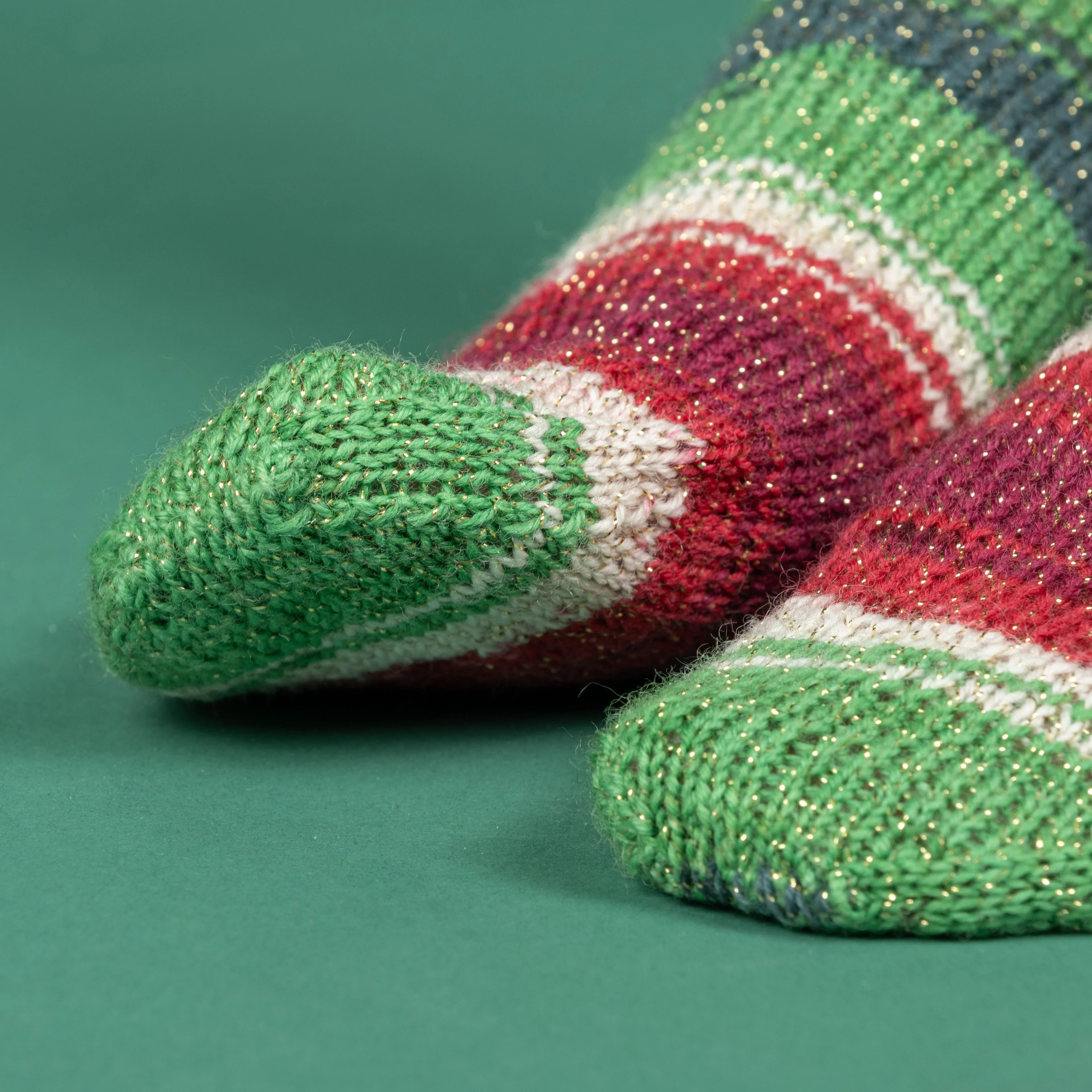 11406-julie-christmas-socks-1.webp