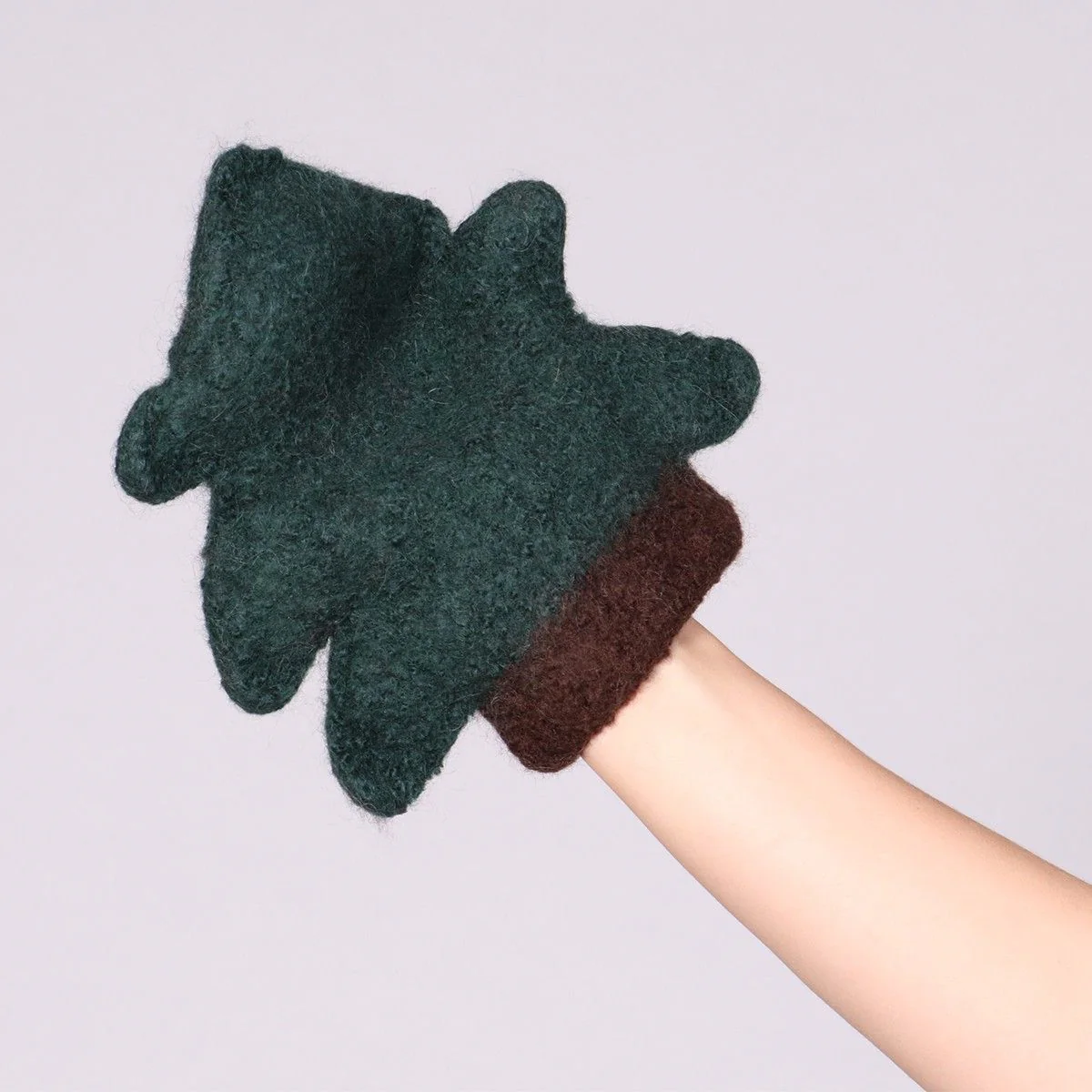 11407-felted-grill-mitt-1.webp
