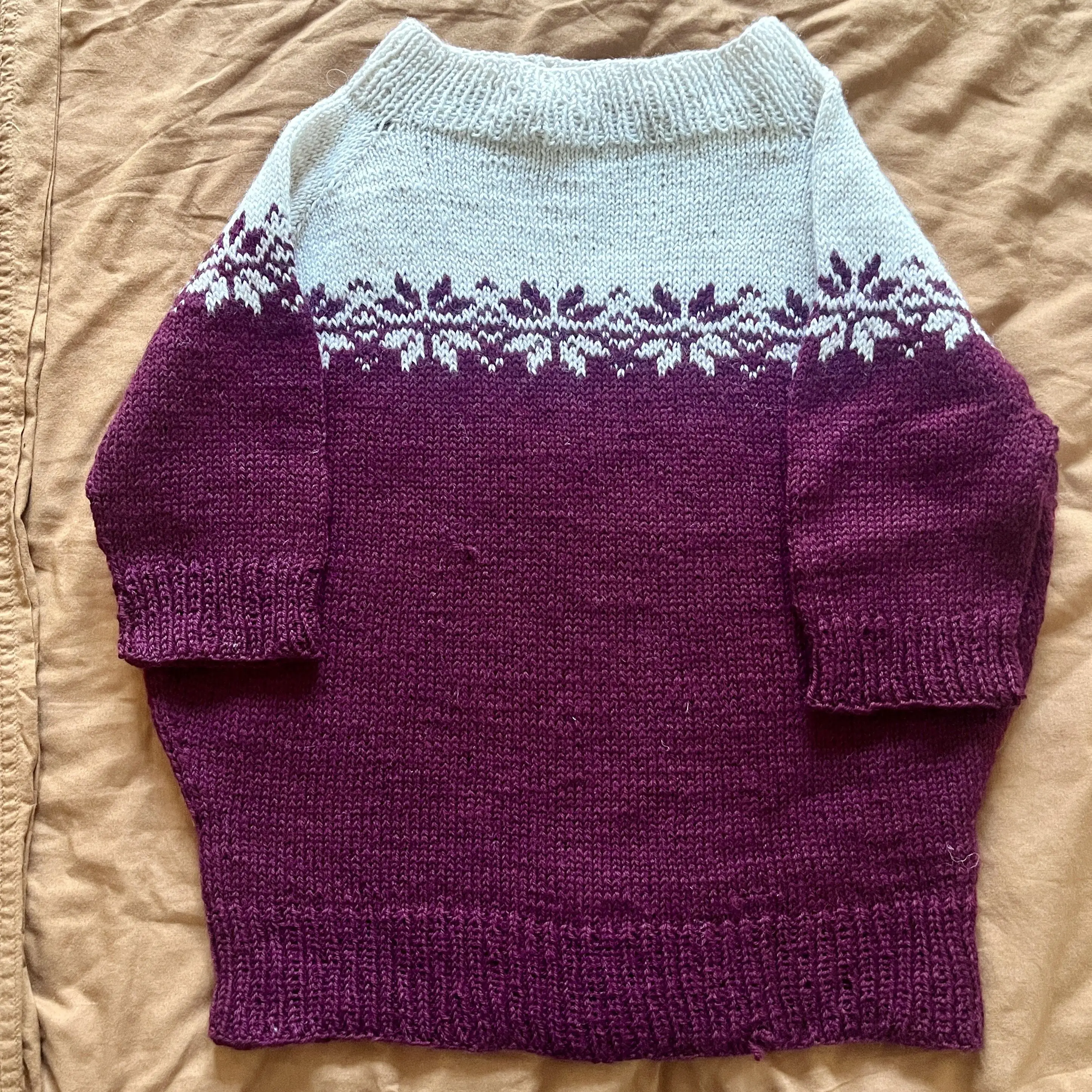 11419-nochebuena-pullover-1.webp