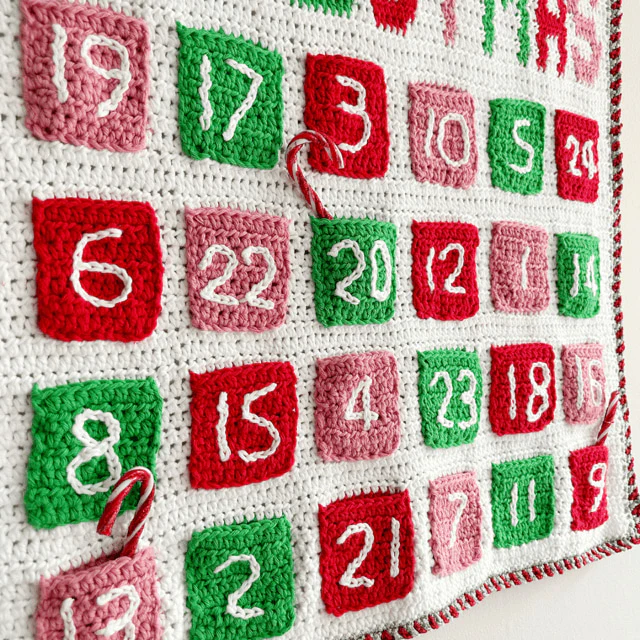11430-a-very-merry-christmas-advent-calendar-1.webp