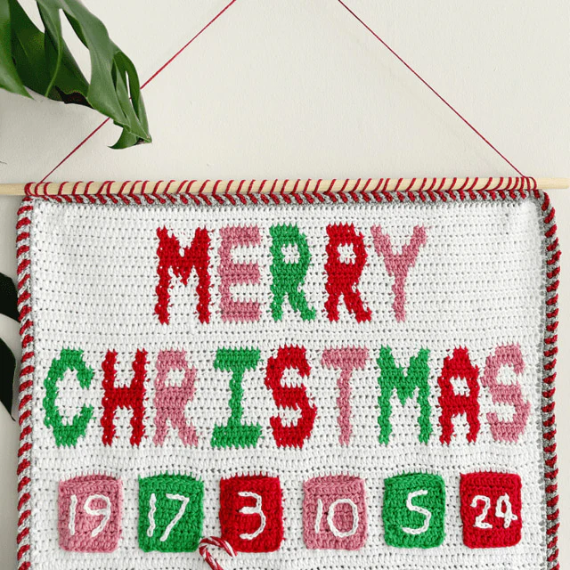 11430-a-very-merry-christmas-advent-calendar-1.webp
