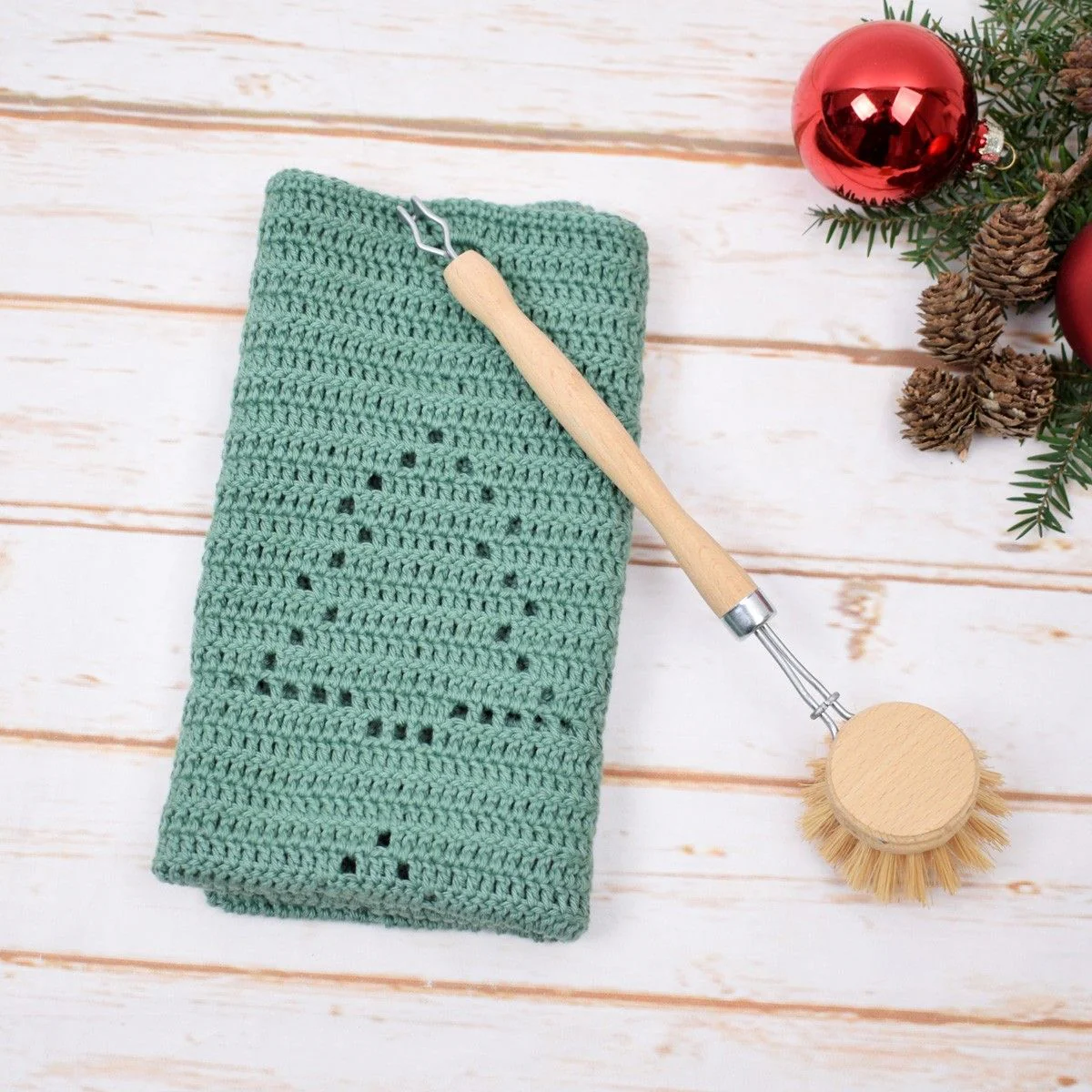 11450-kitchen-towel-christmas-tree-1.jpg
