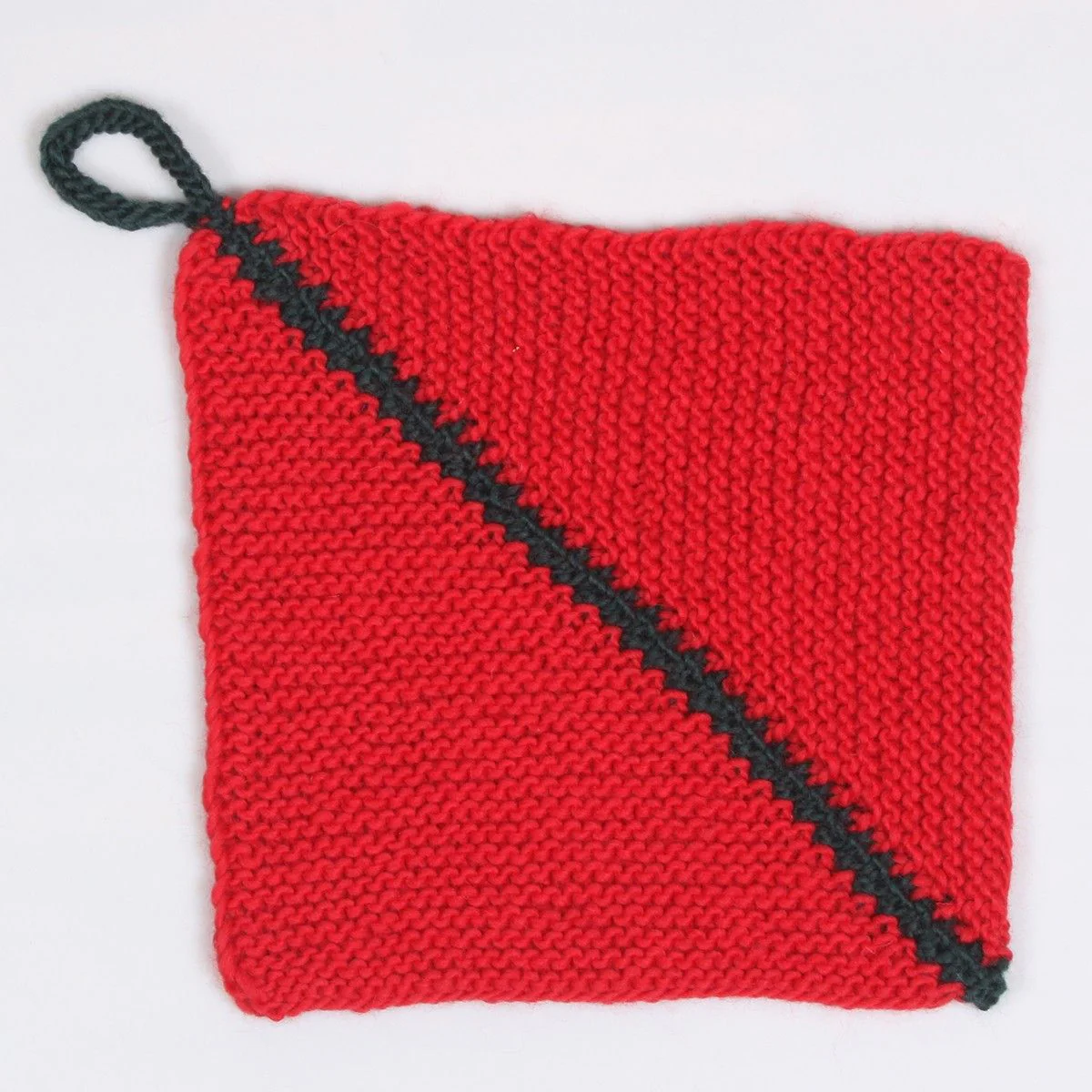 11539-felted-christmas-potholders-1.webp