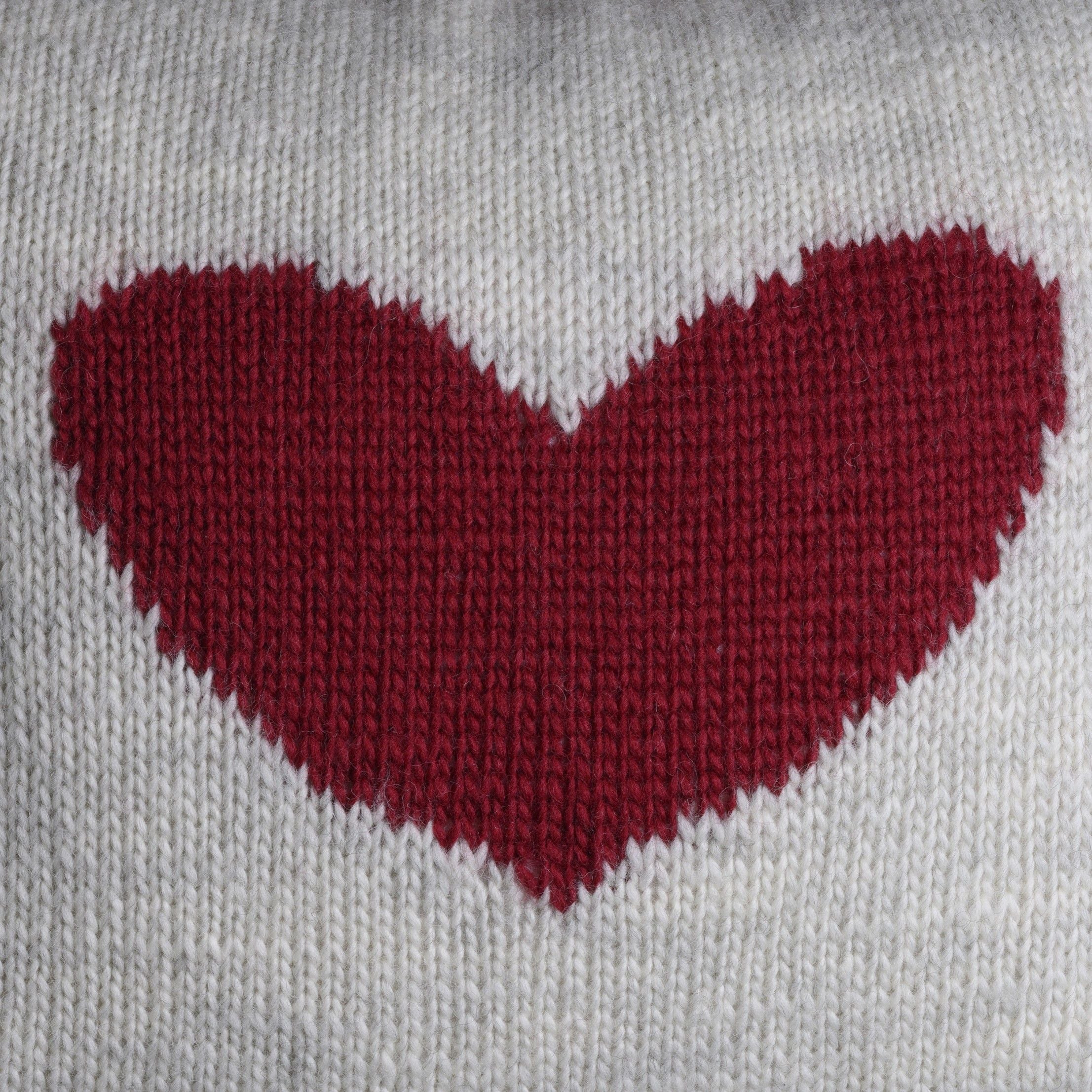 11540-heart-pillow-1.webp