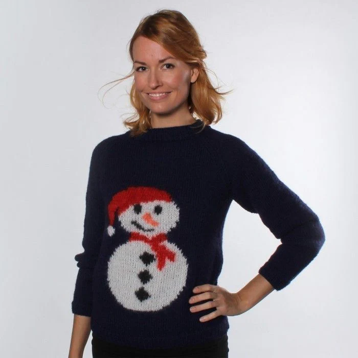 11578-julia-christmas-sweater-1.webp
