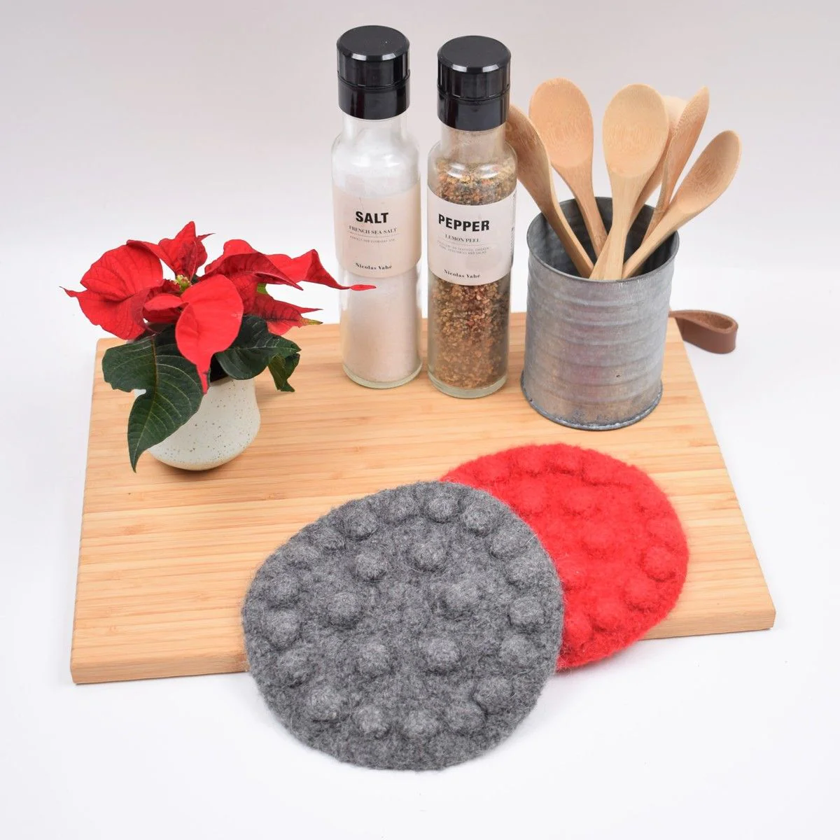 Christmas Trivet with flower motif
