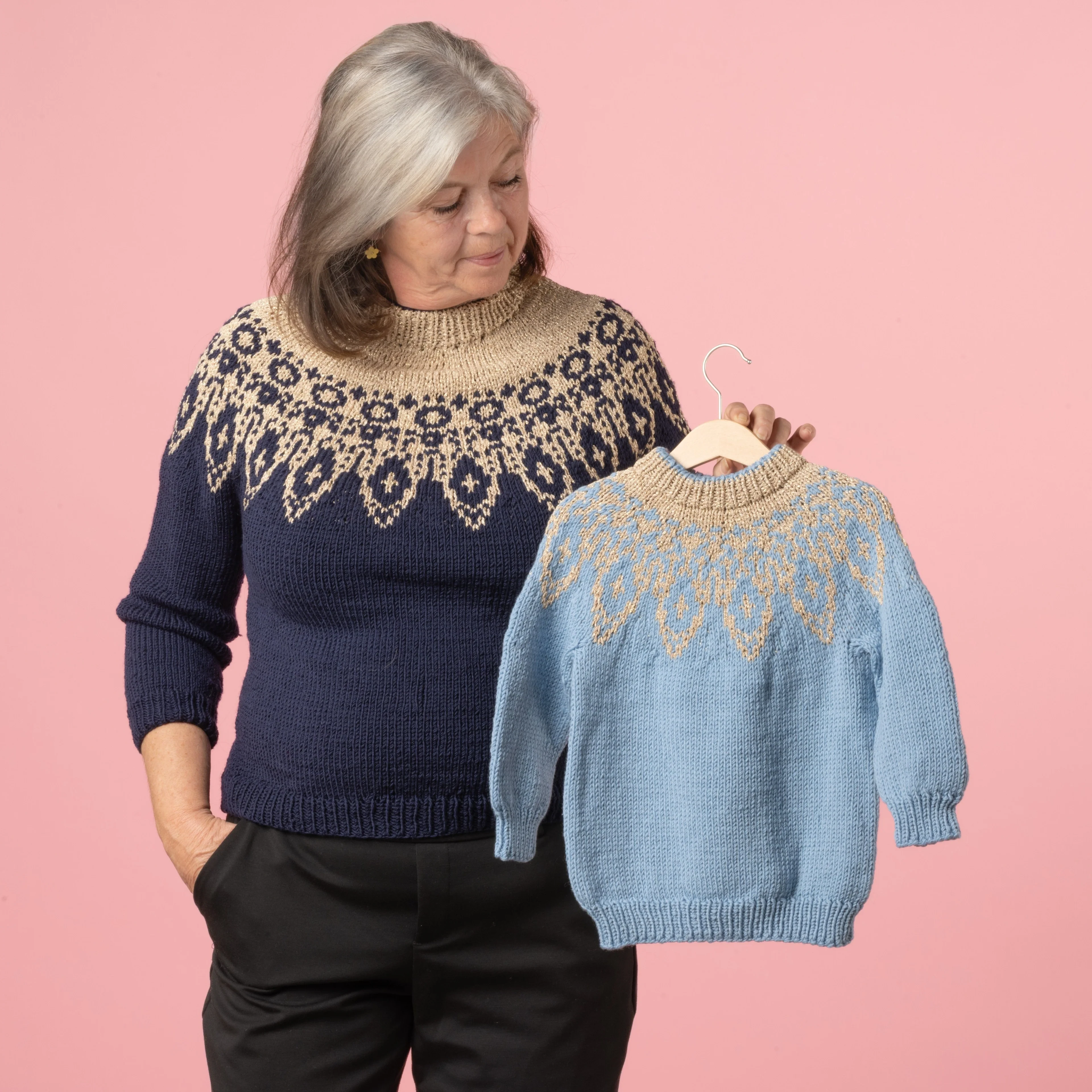 11621-xmasstar-sweater-1.webp