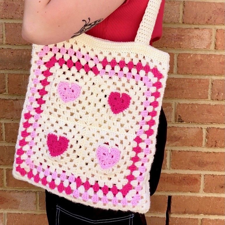1174-lots-of-love-tote-bag-1.jpg
