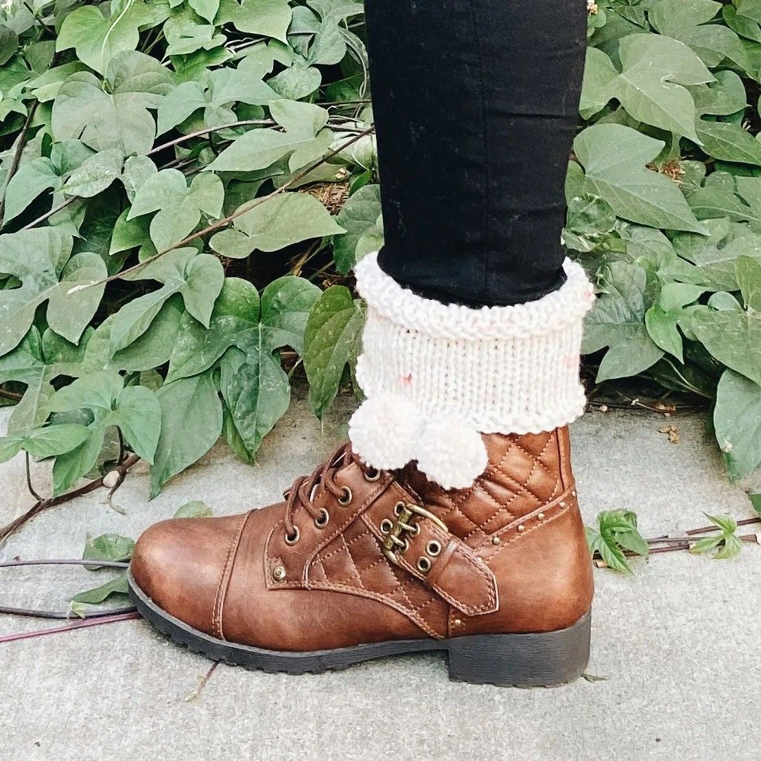 1206-pom-pom-boot-cuffs-1.webp