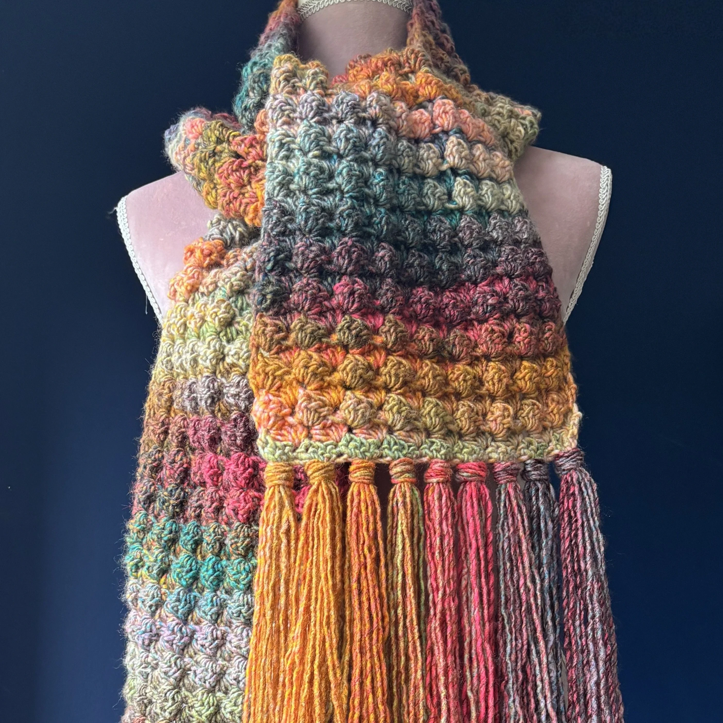 12300-mindfulness-scarf-1.webp