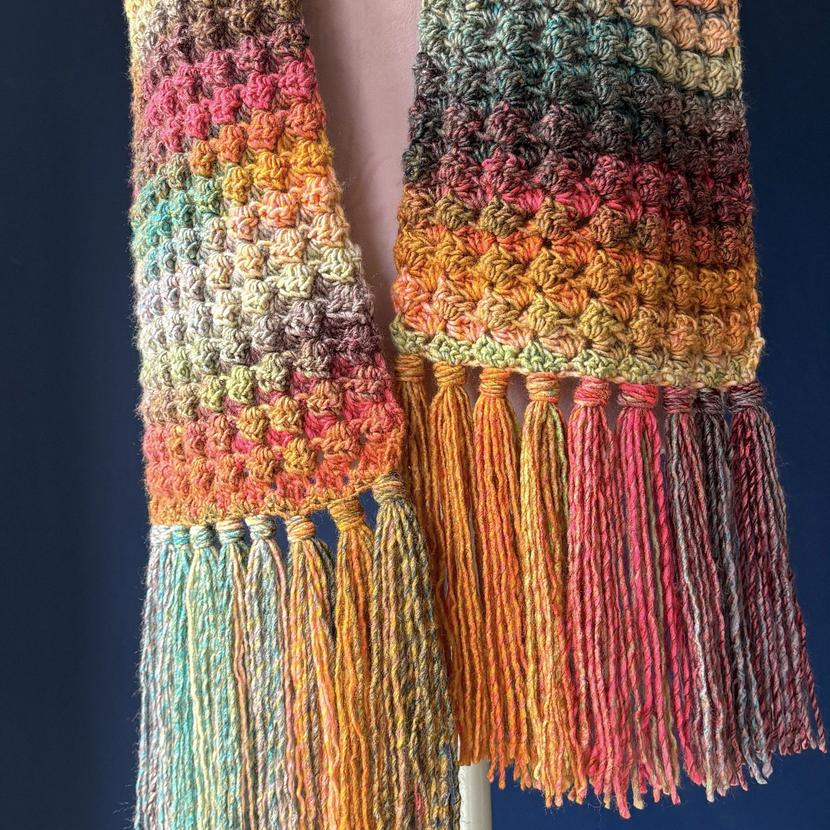12300-mindfulness-scarf-1.webp