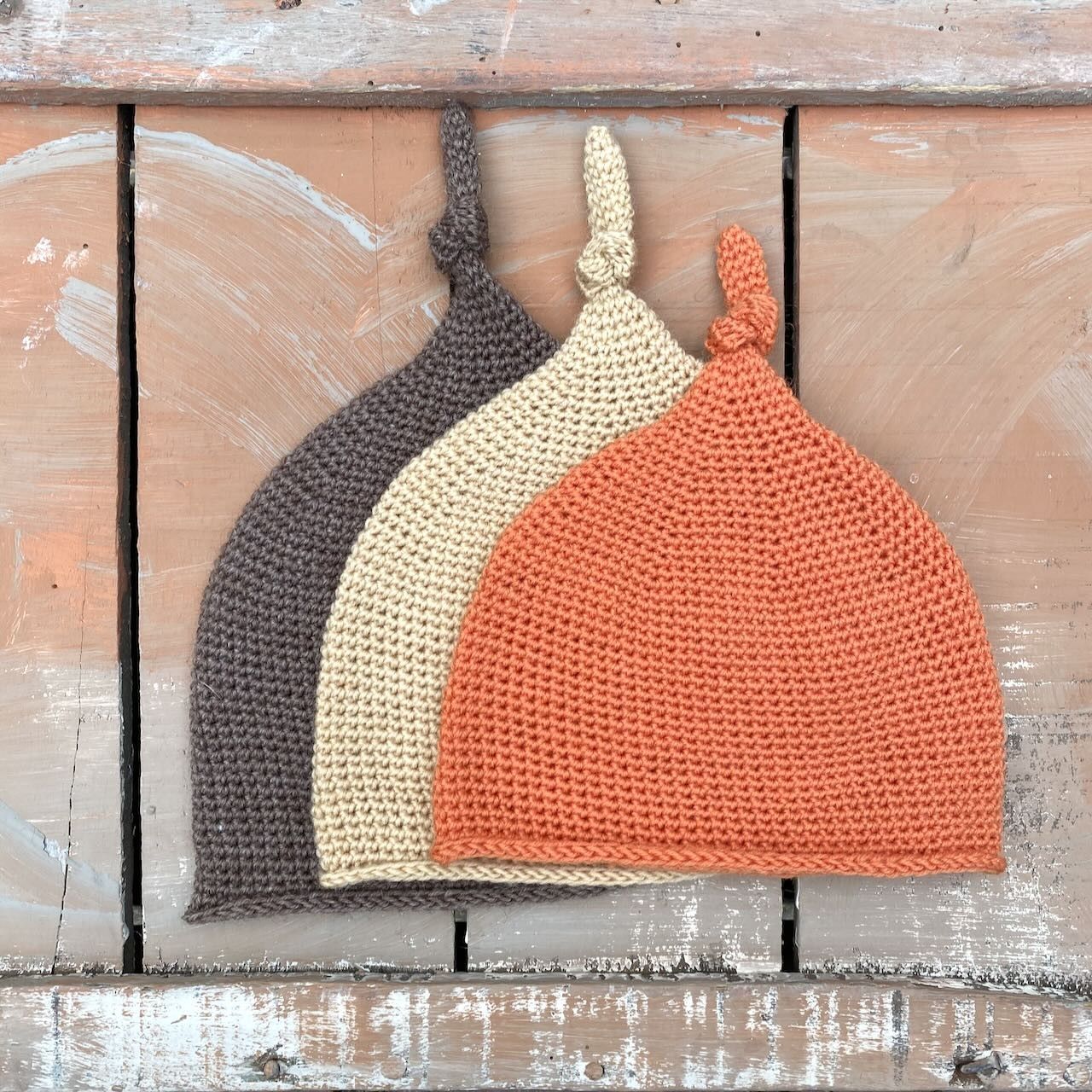12311-baby-hat-with-knot-1.jpg