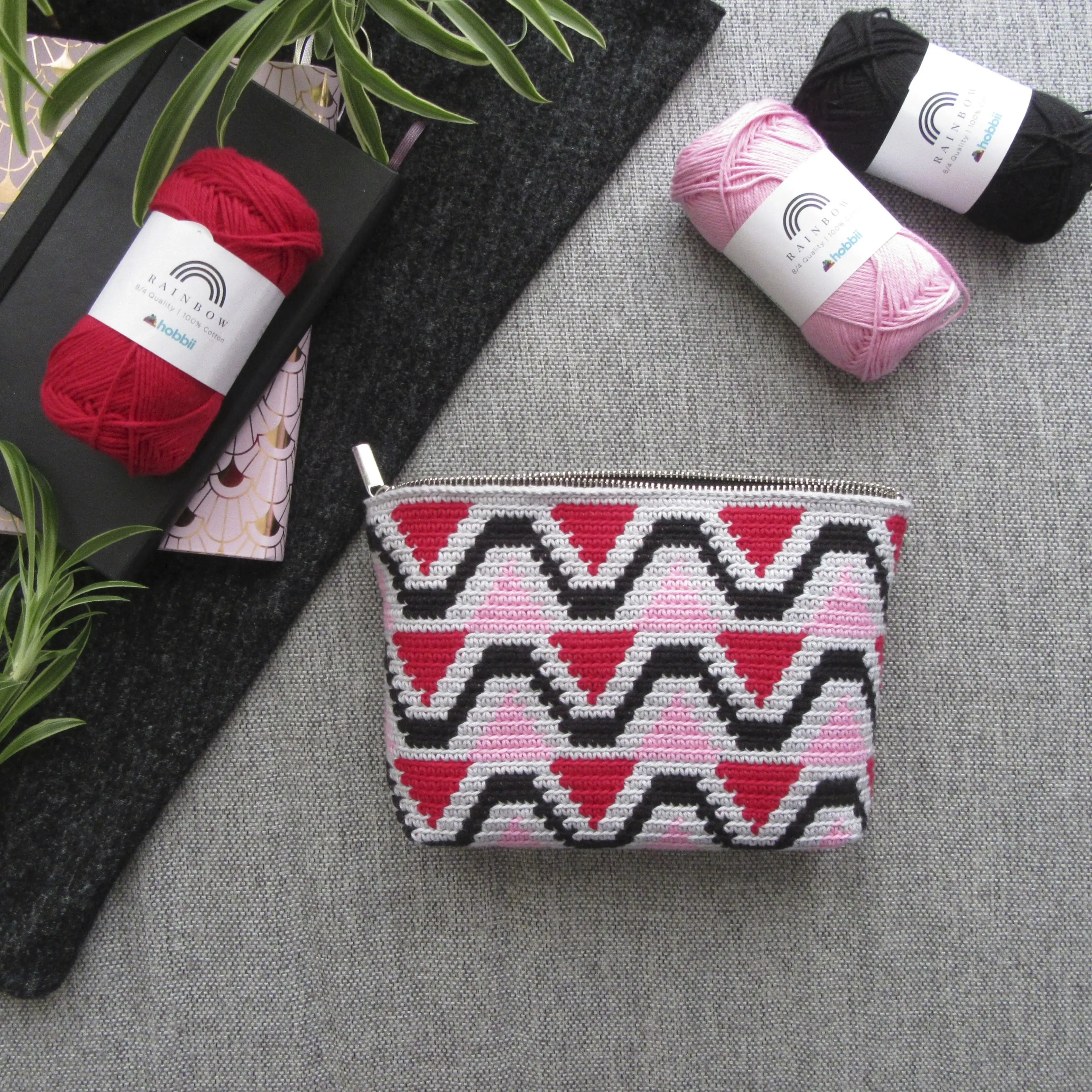 Ava - Cosmetic Pouch
