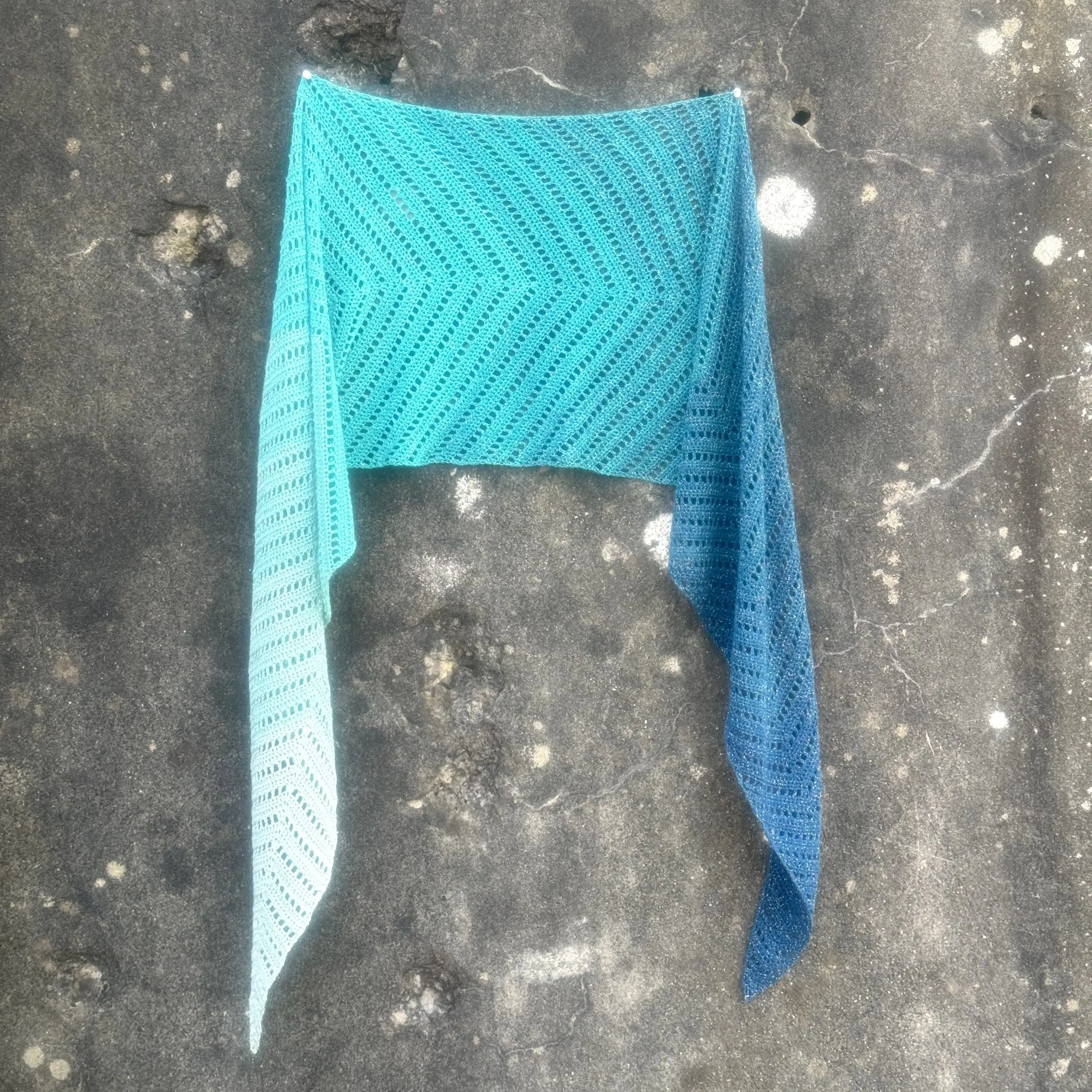 A Mermaidâs Tail - Shawl