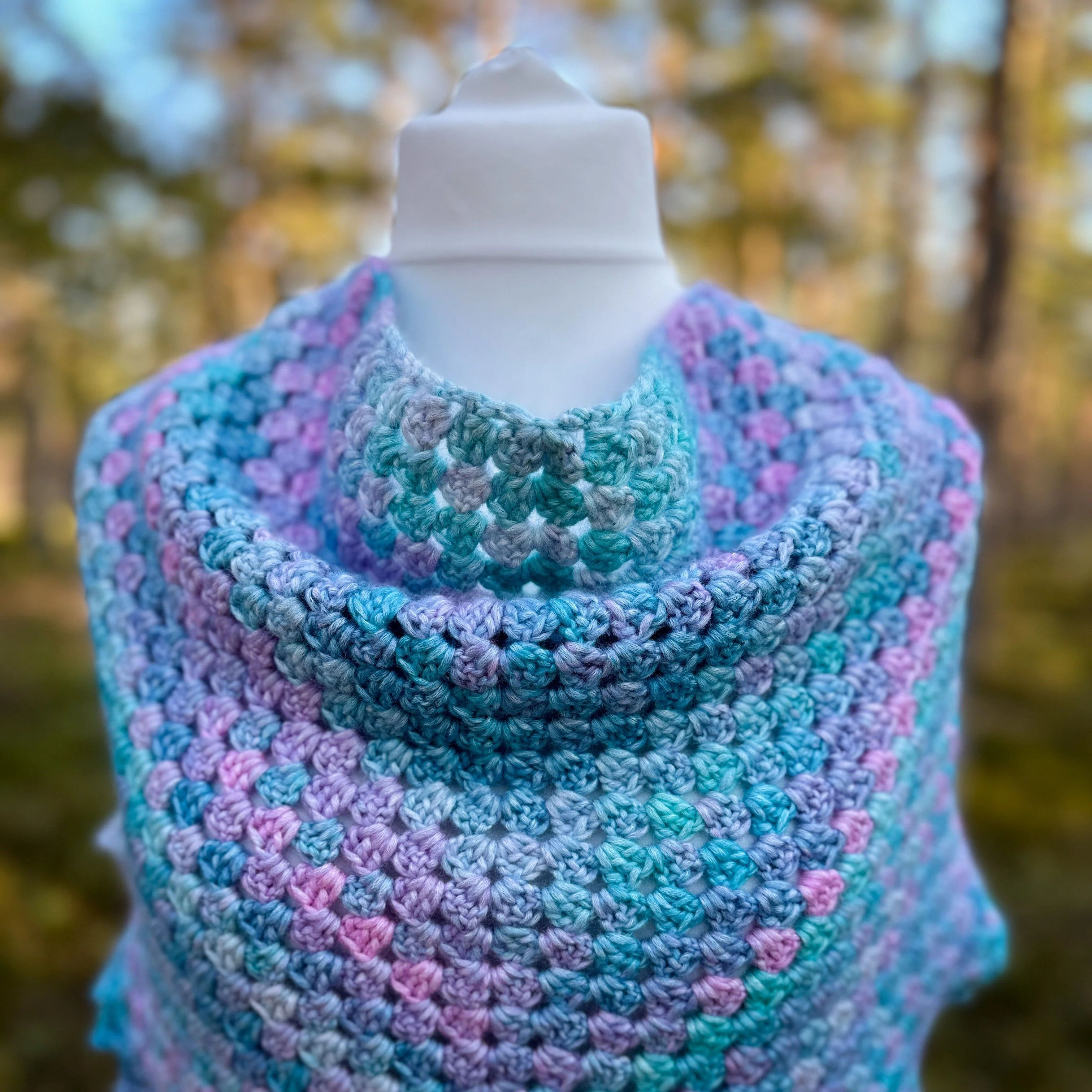 12684-ocean-dreams-shawl-1.webp
