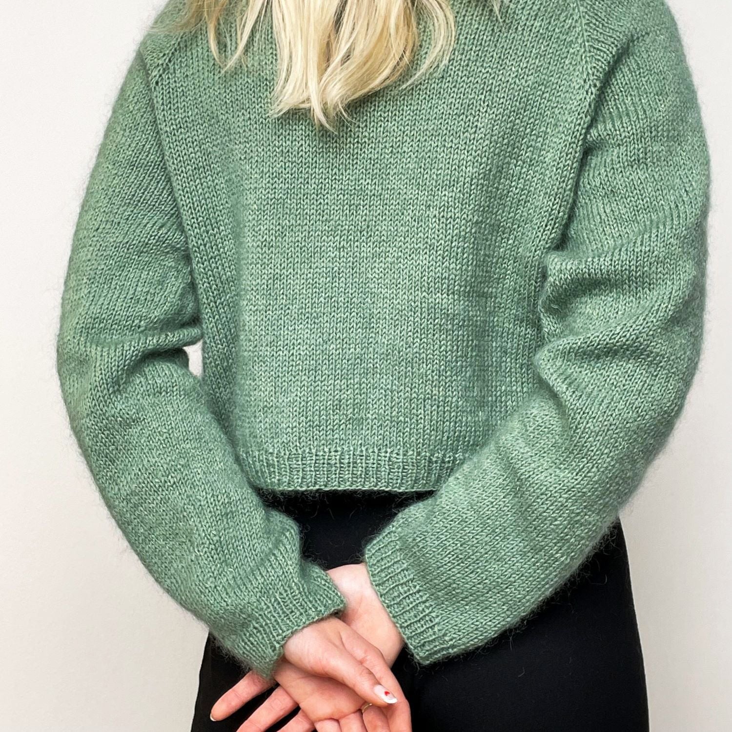 12689-sandy-sweater-1.webp