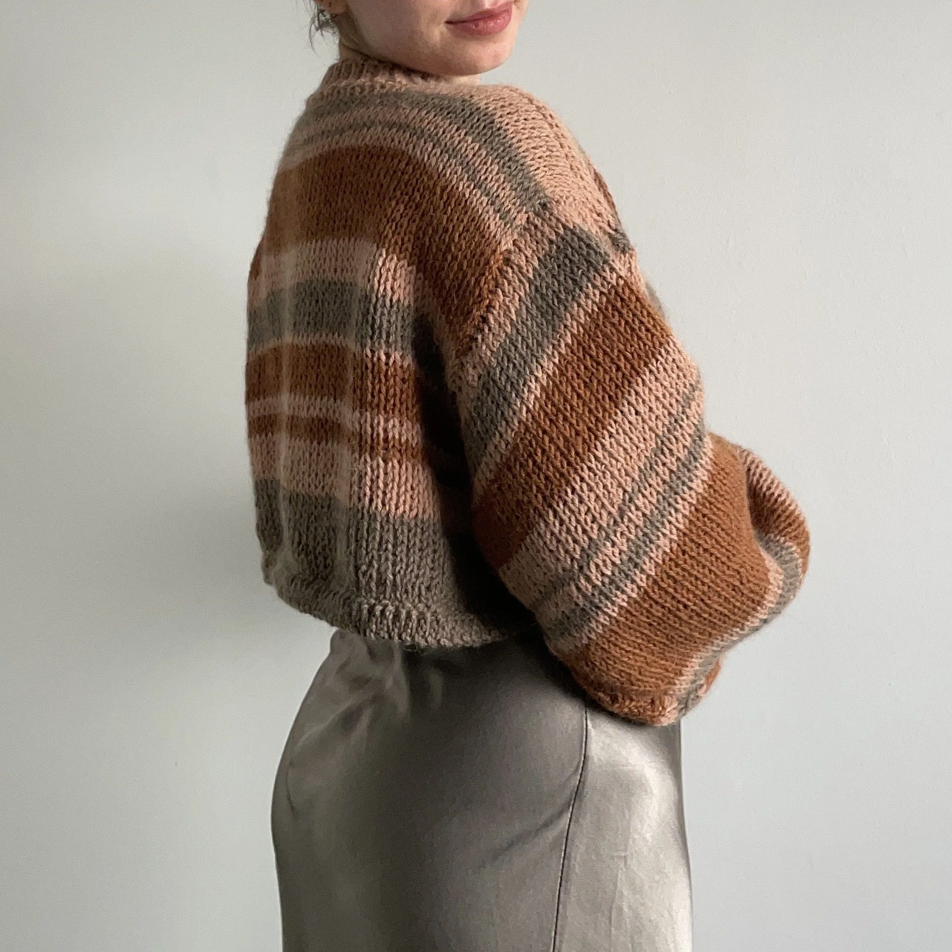12845-milana-sweater-1.webp