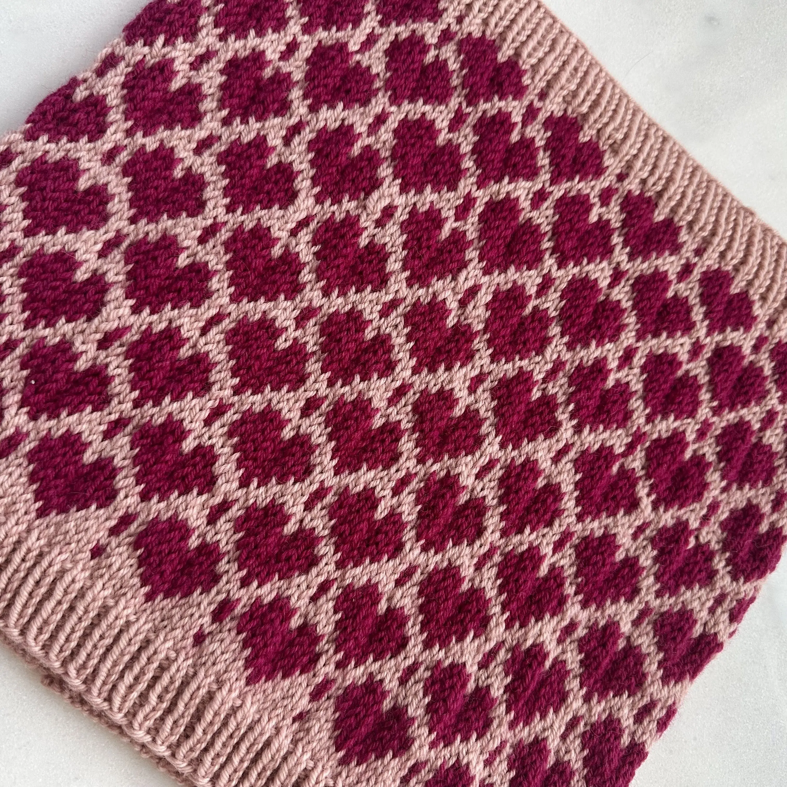 13130-all-hearts-cowl-1.jpg