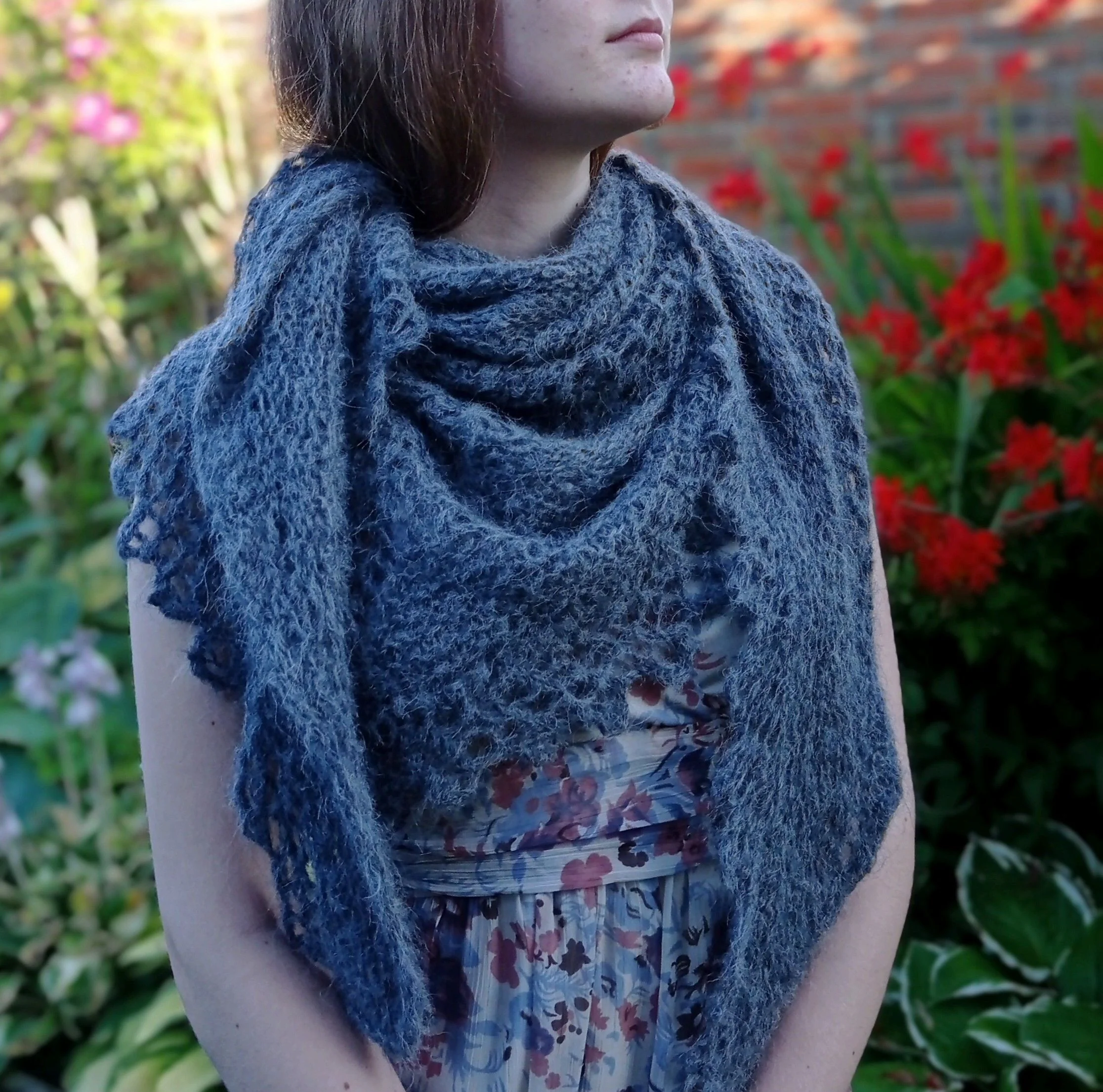 13371-vinterblonde-shawl-1.webp