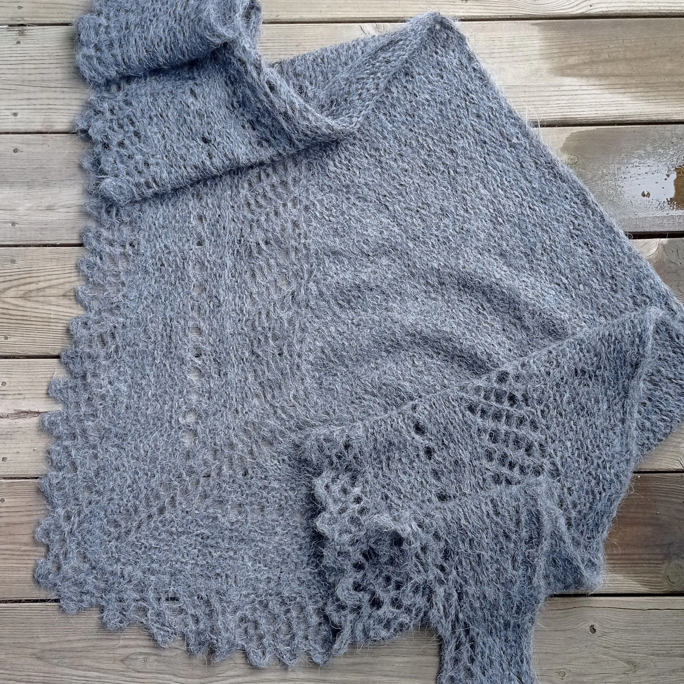13371-vinterblonde-shawl-1.webp