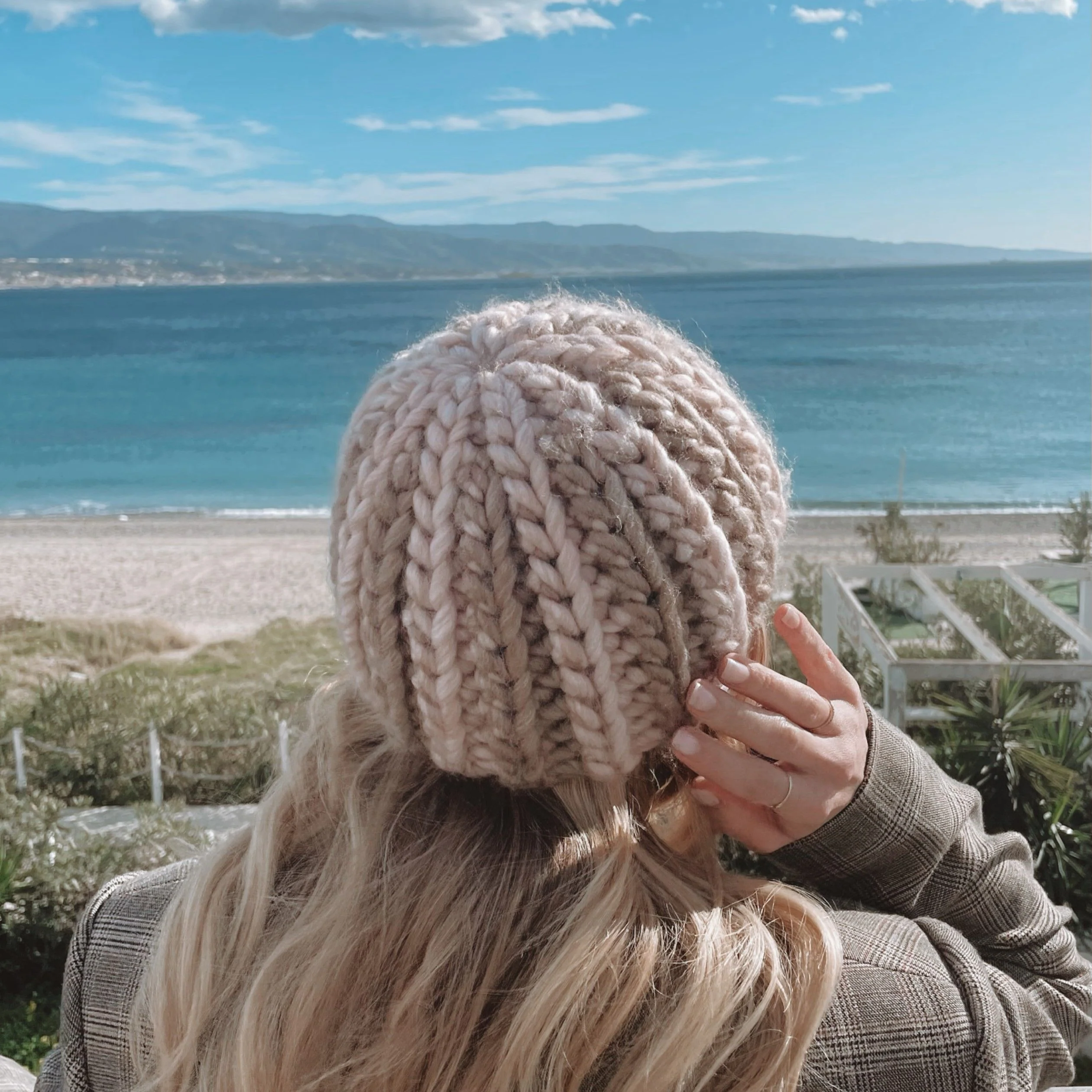 13578-blake-beanie-1.webp