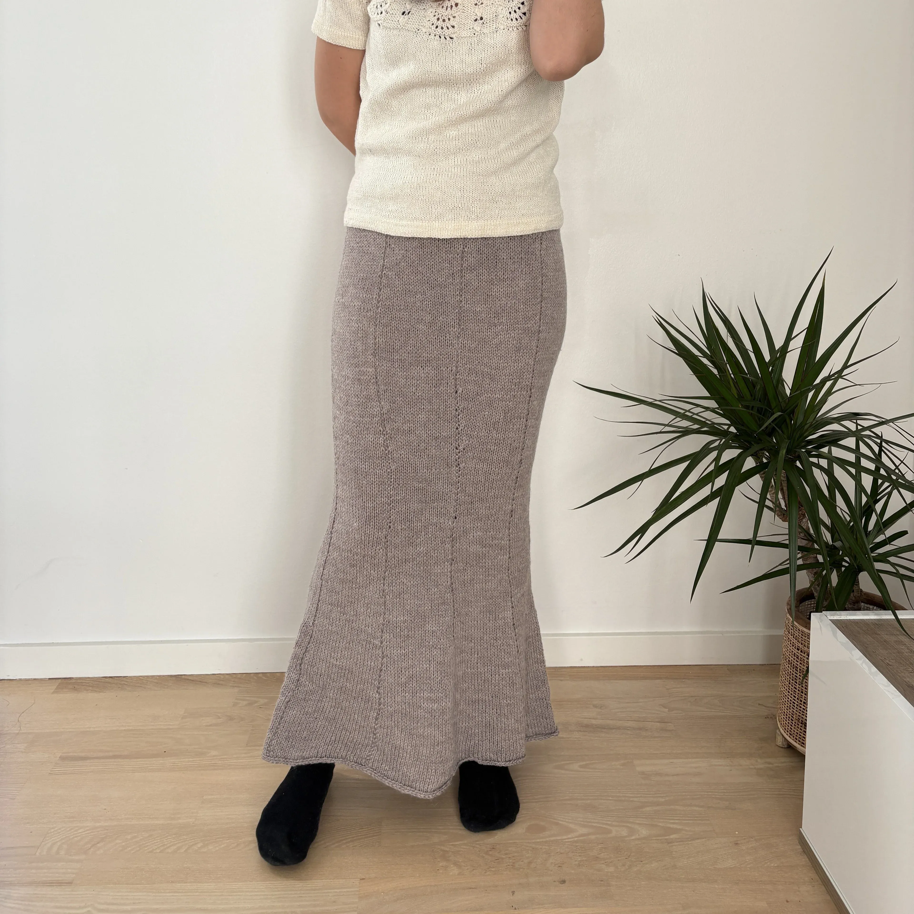 14038-maple-woodland-skirt-1.webp