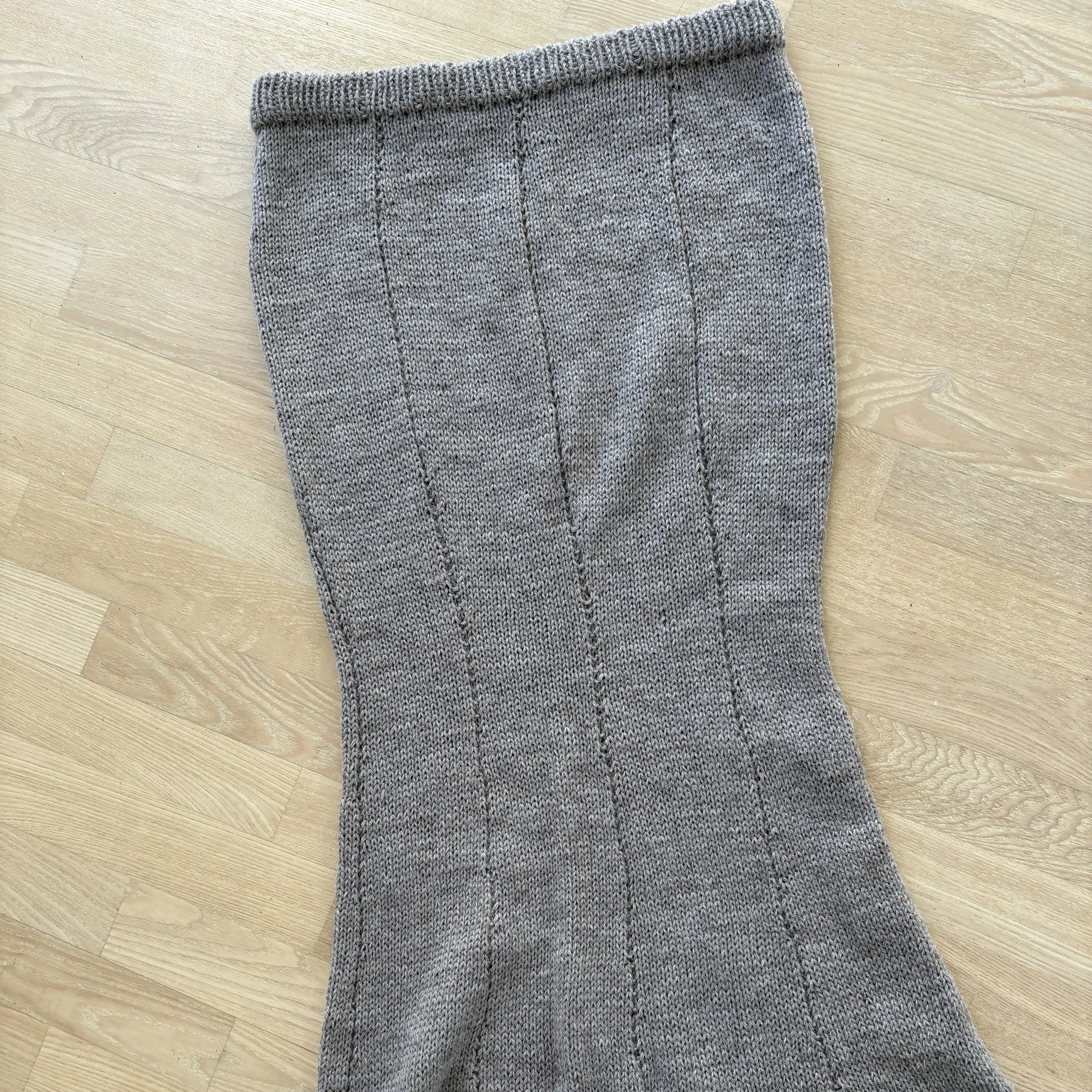 14038-maple-woodland-skirt-1.webp