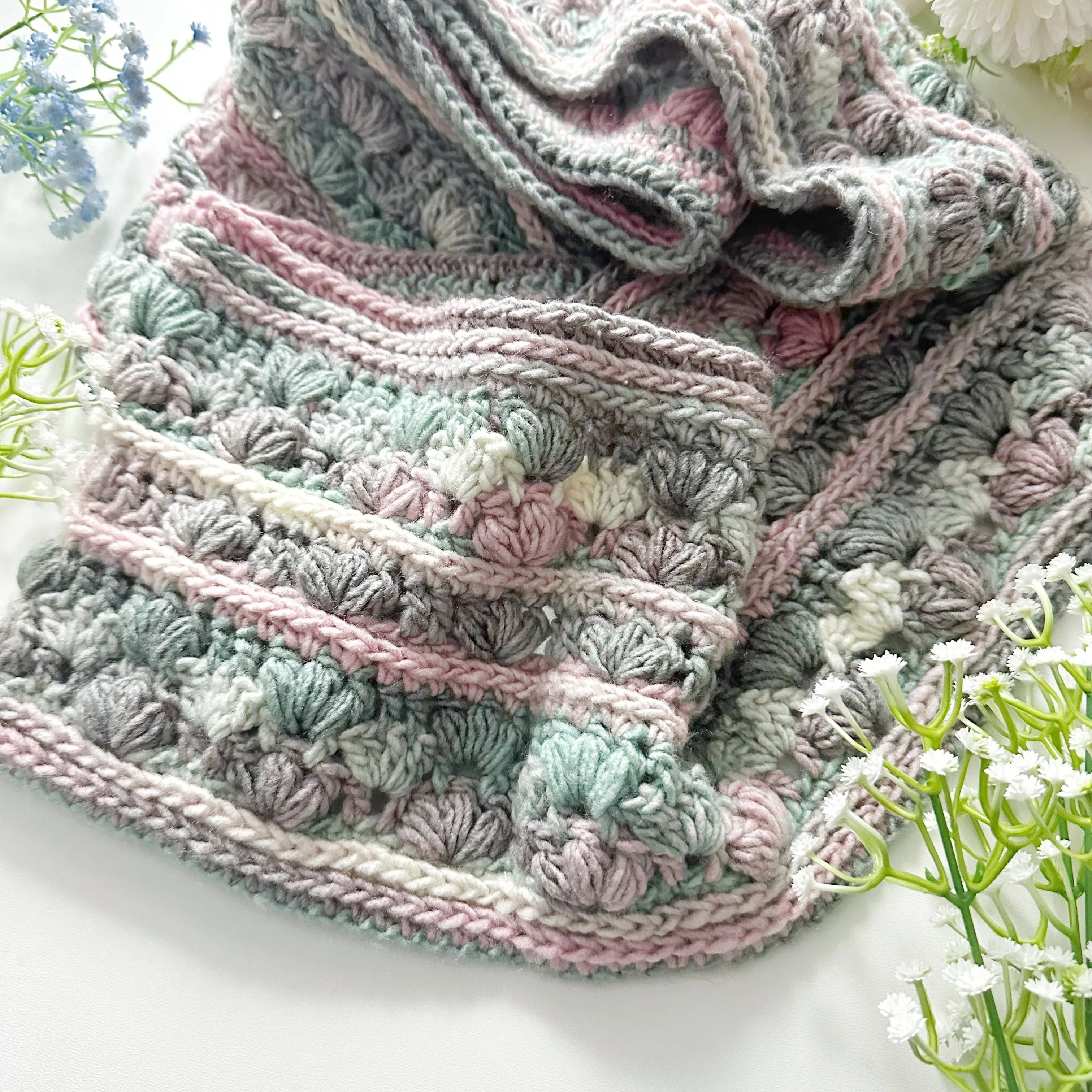 14068-amari-infinity-cowl-1.webp