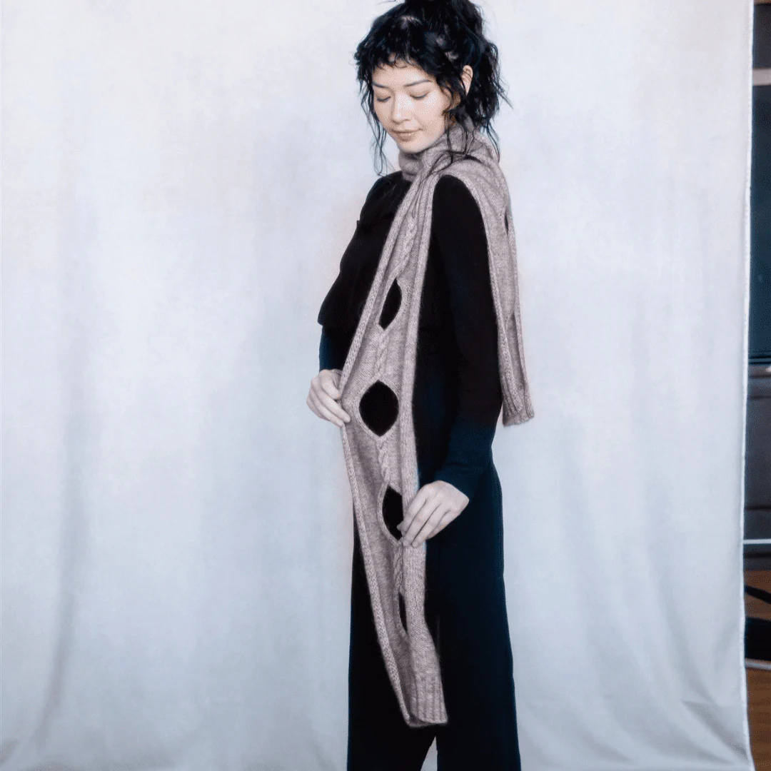 Isley - Openwork Cable Scarf