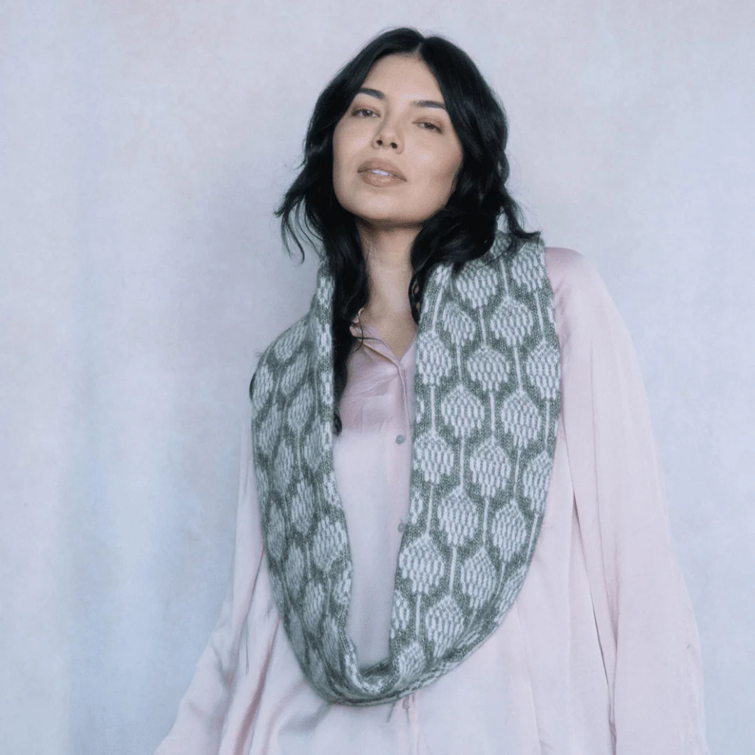 1416-biophilia-colourwork-cowl-1.webp