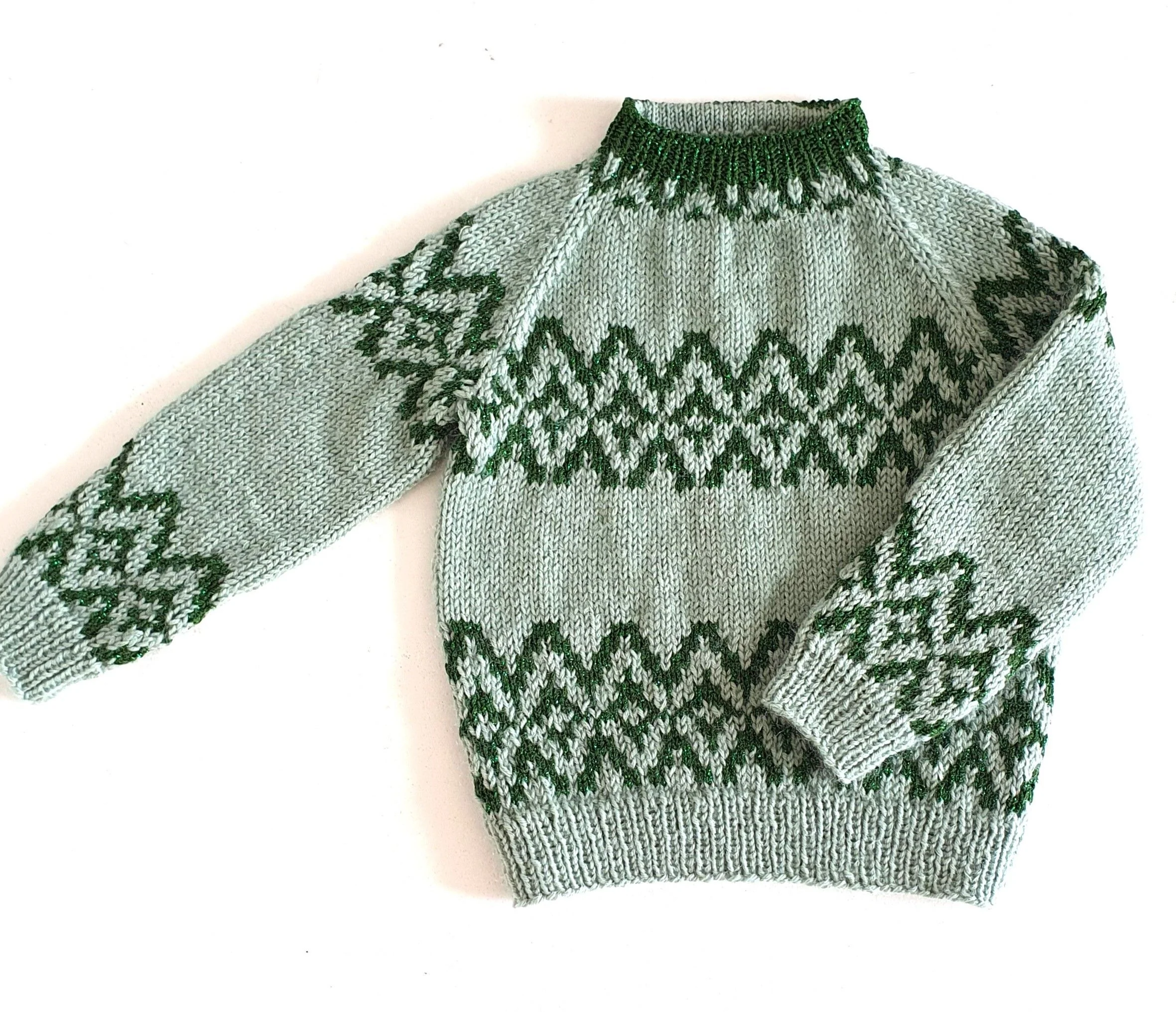 All Round - Childrenâs Christmas Sweater