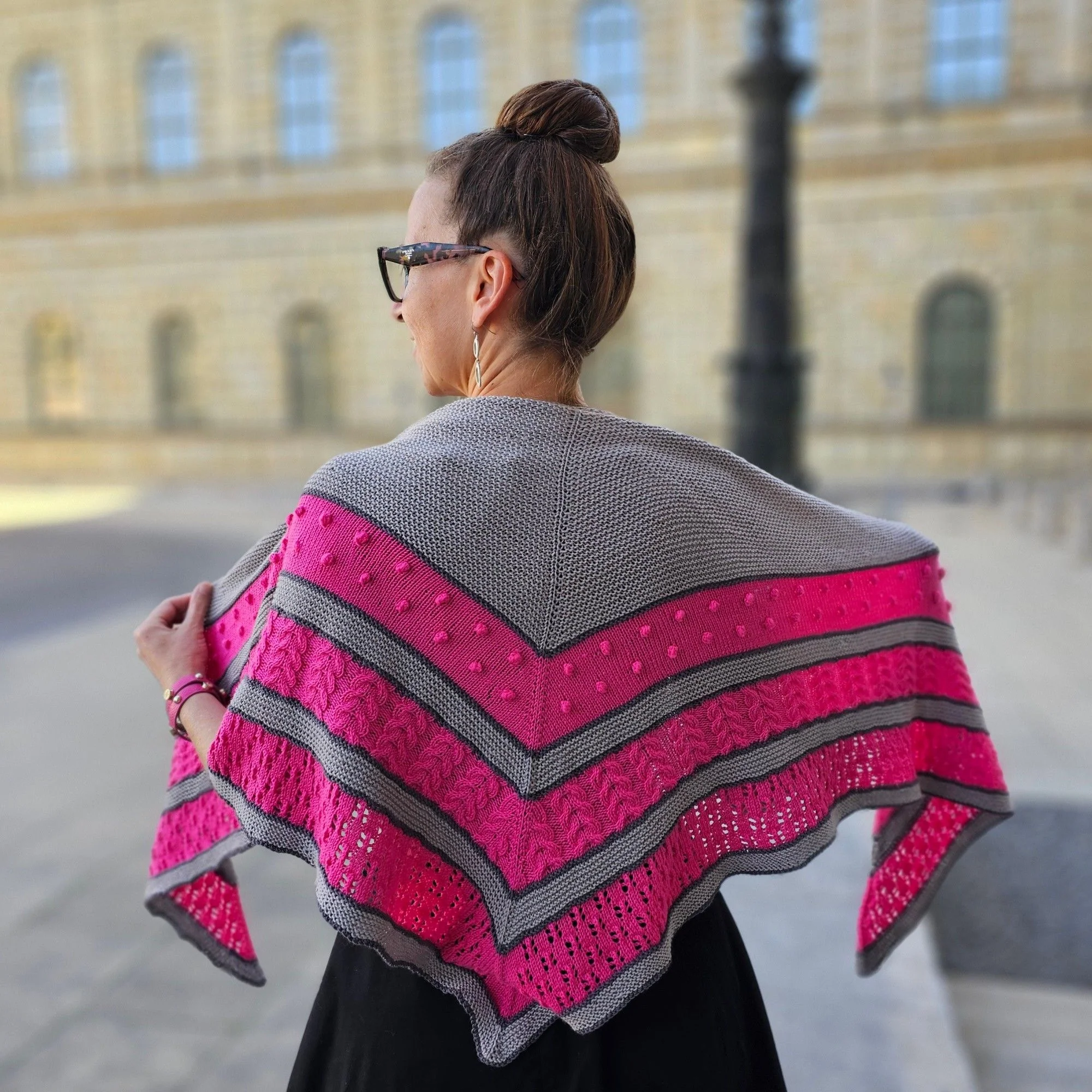 Soferl - Shawl