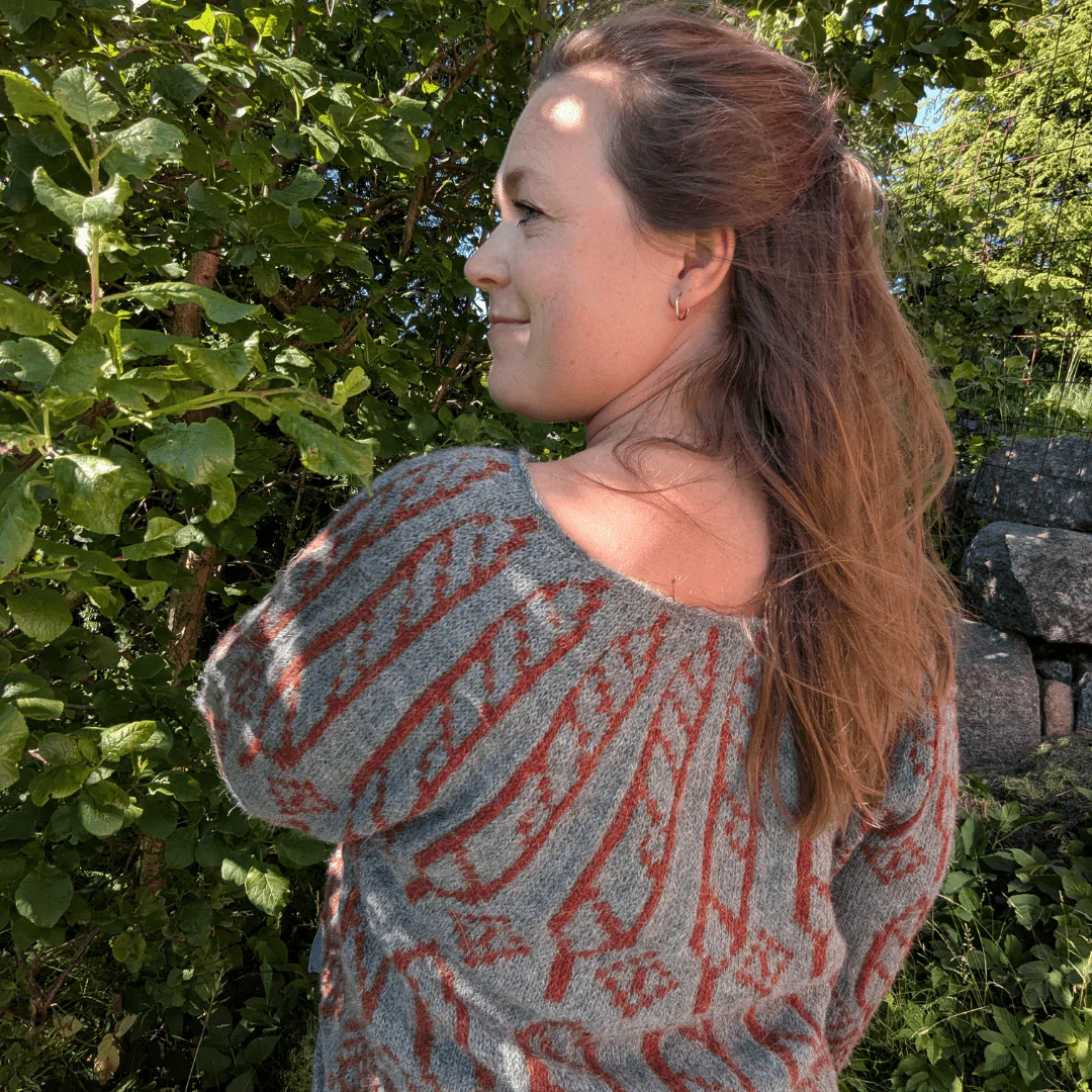 14522-feathers-sweater-1.webp