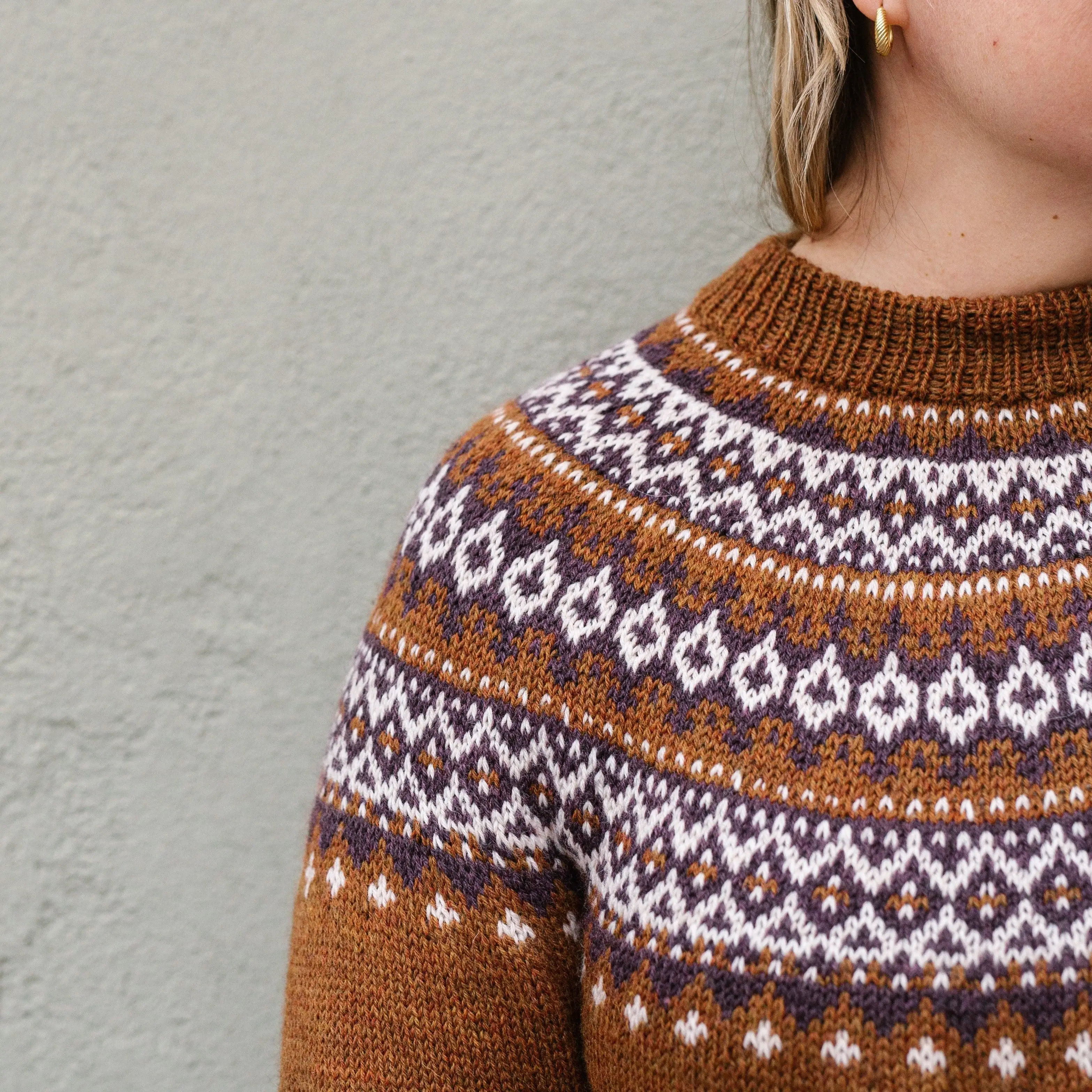 14605-thelma-pullover-1.webp